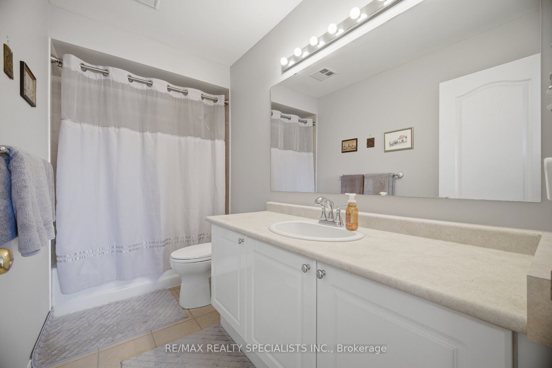 5535 Glen Erin Drive 15 Property Photo 33