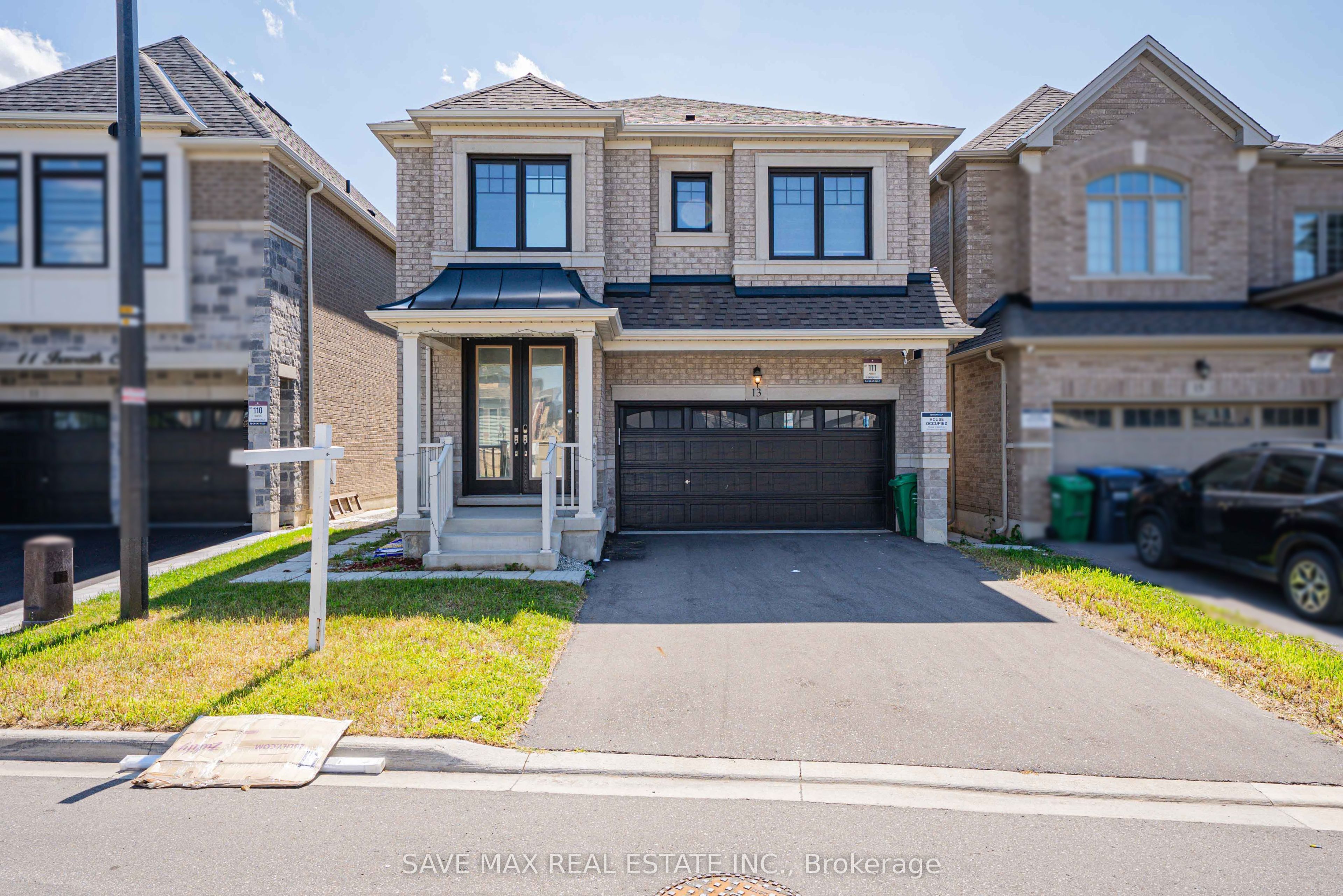 13 Ixworth Circle Property Photo 1