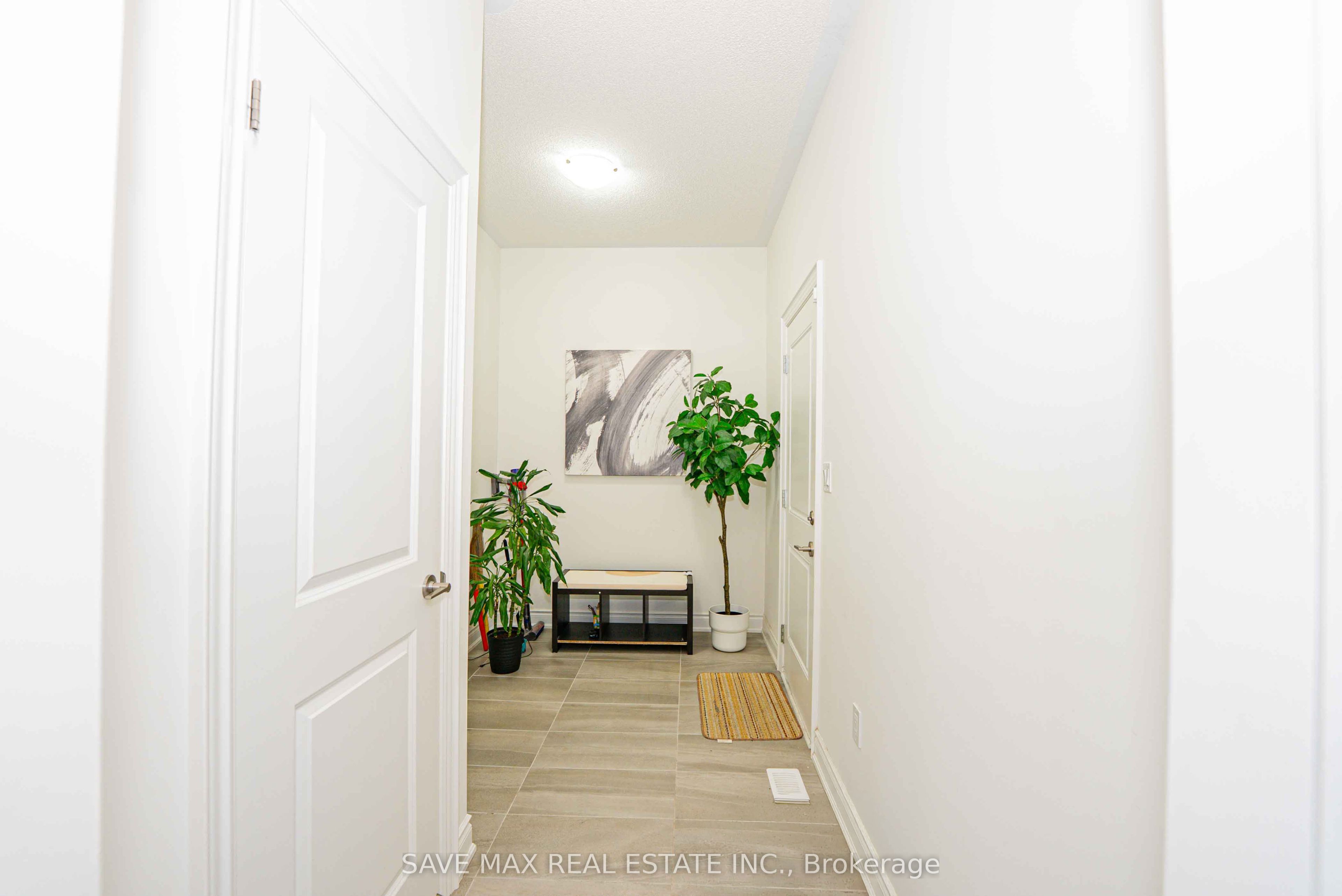 13 Ixworth Circle Property Photo 20