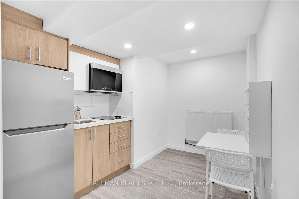 15 Thorburn Avenue B03 Property Photo 3