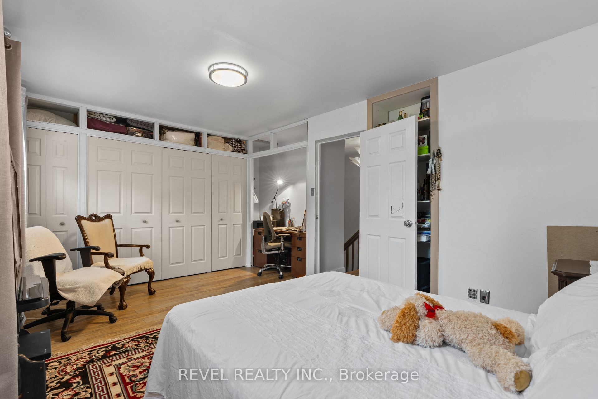 24 Bramhall Circle Property Photo 14