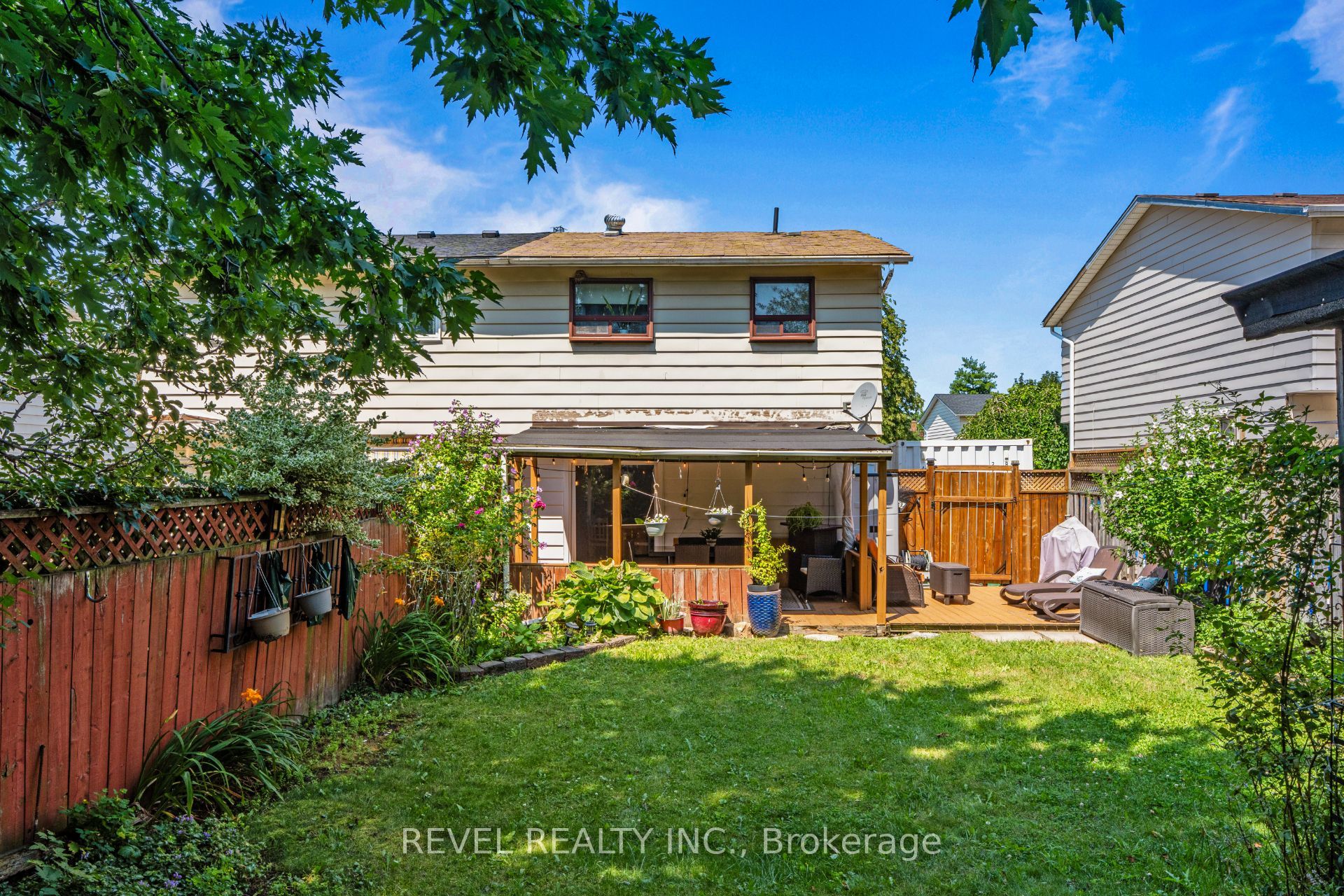 24 Bramhall Circle Property Photo 28