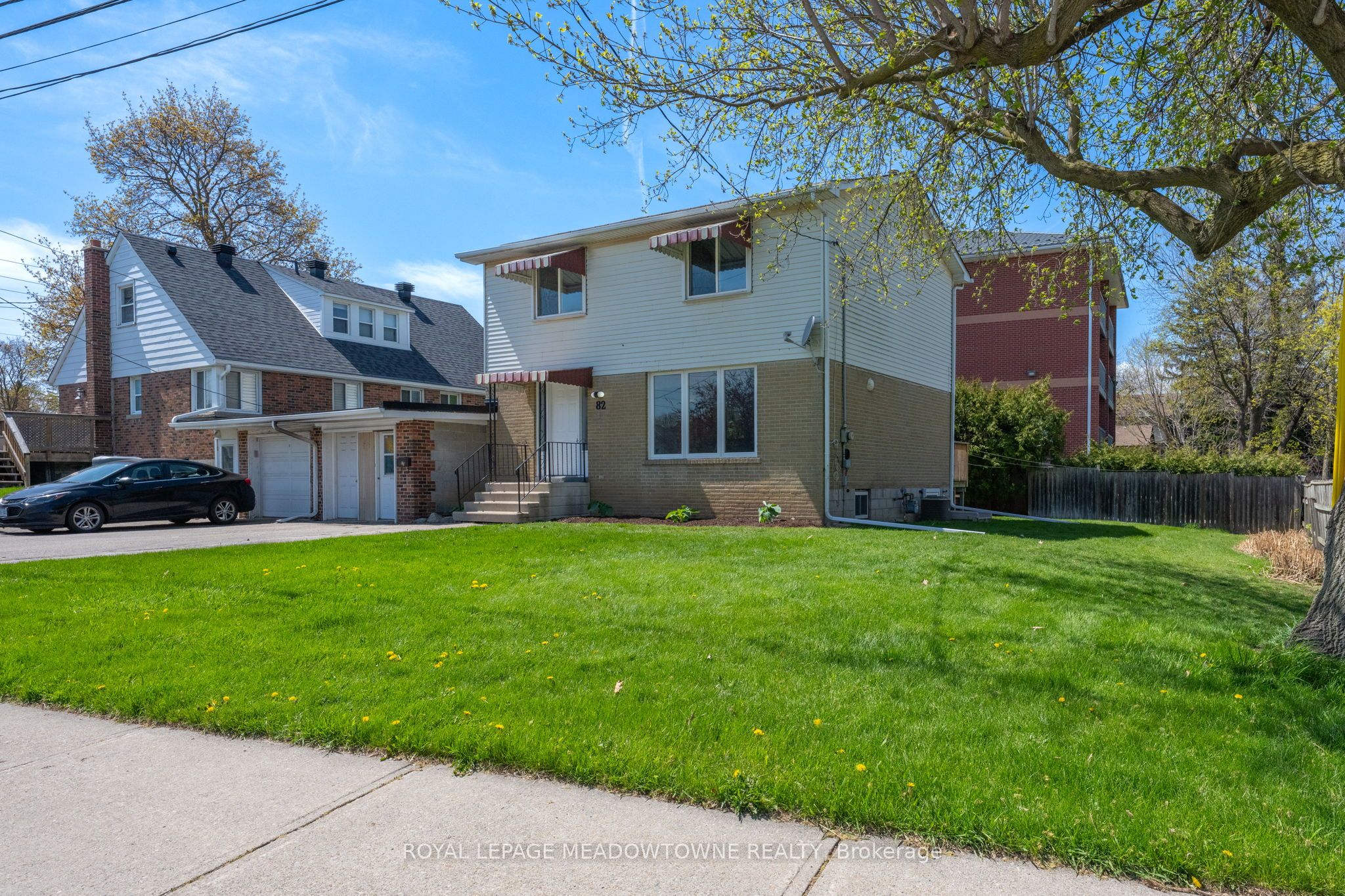 82 Maple Avenue Property Photo 2