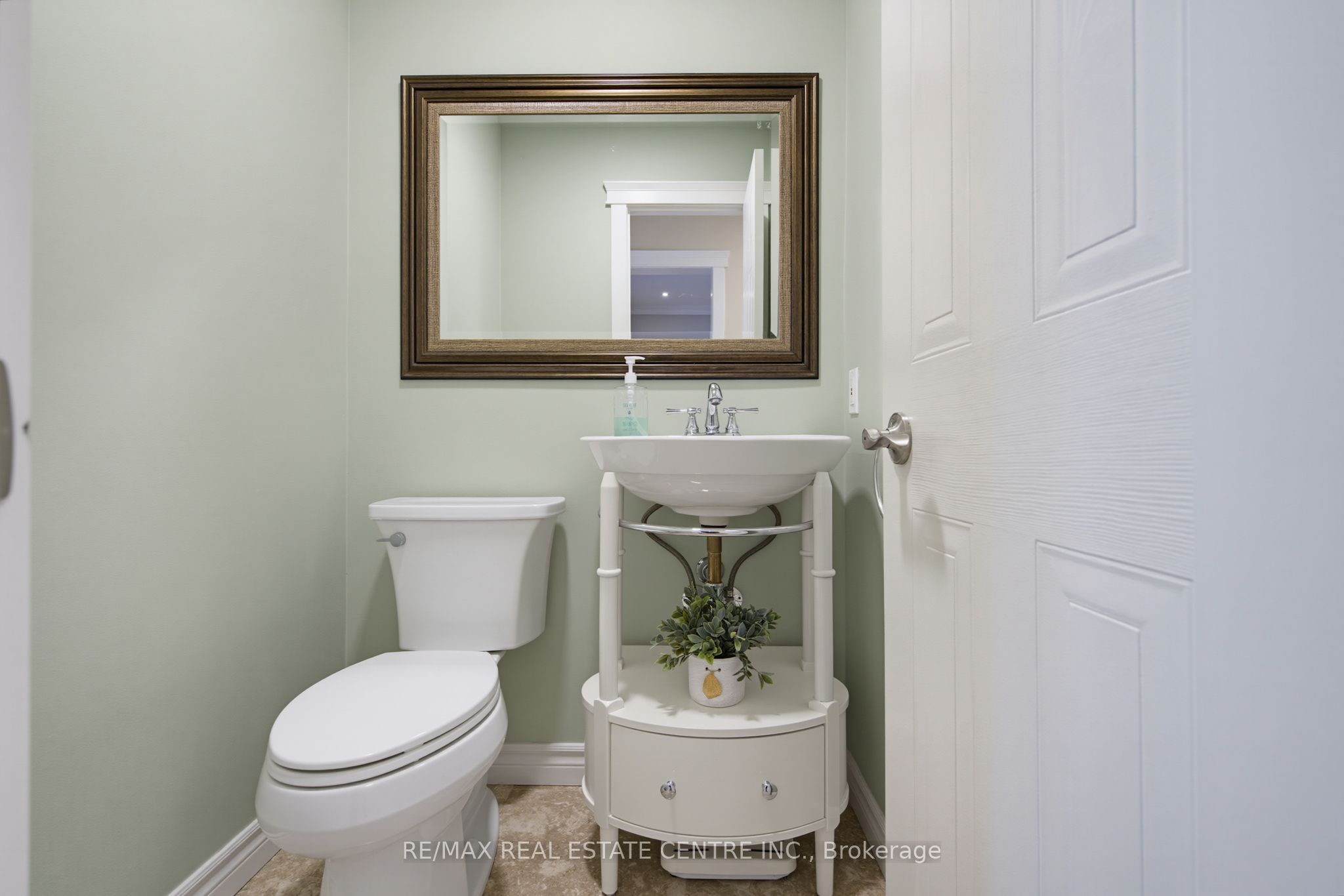 260 Lisa Marie Drive Property Photo 17