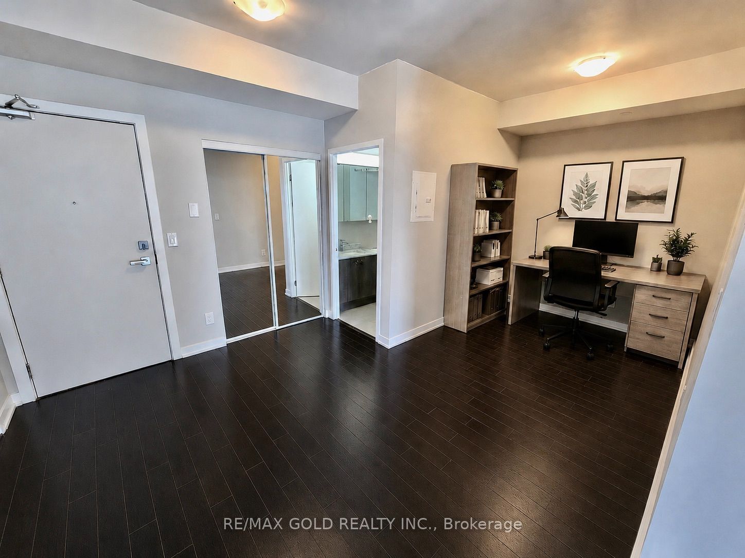 510 Curran Place 2006 Property Photo 2