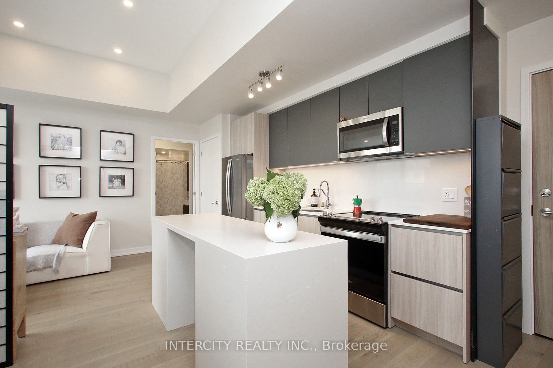 3100 Keele Street 1201 Property Photo 6