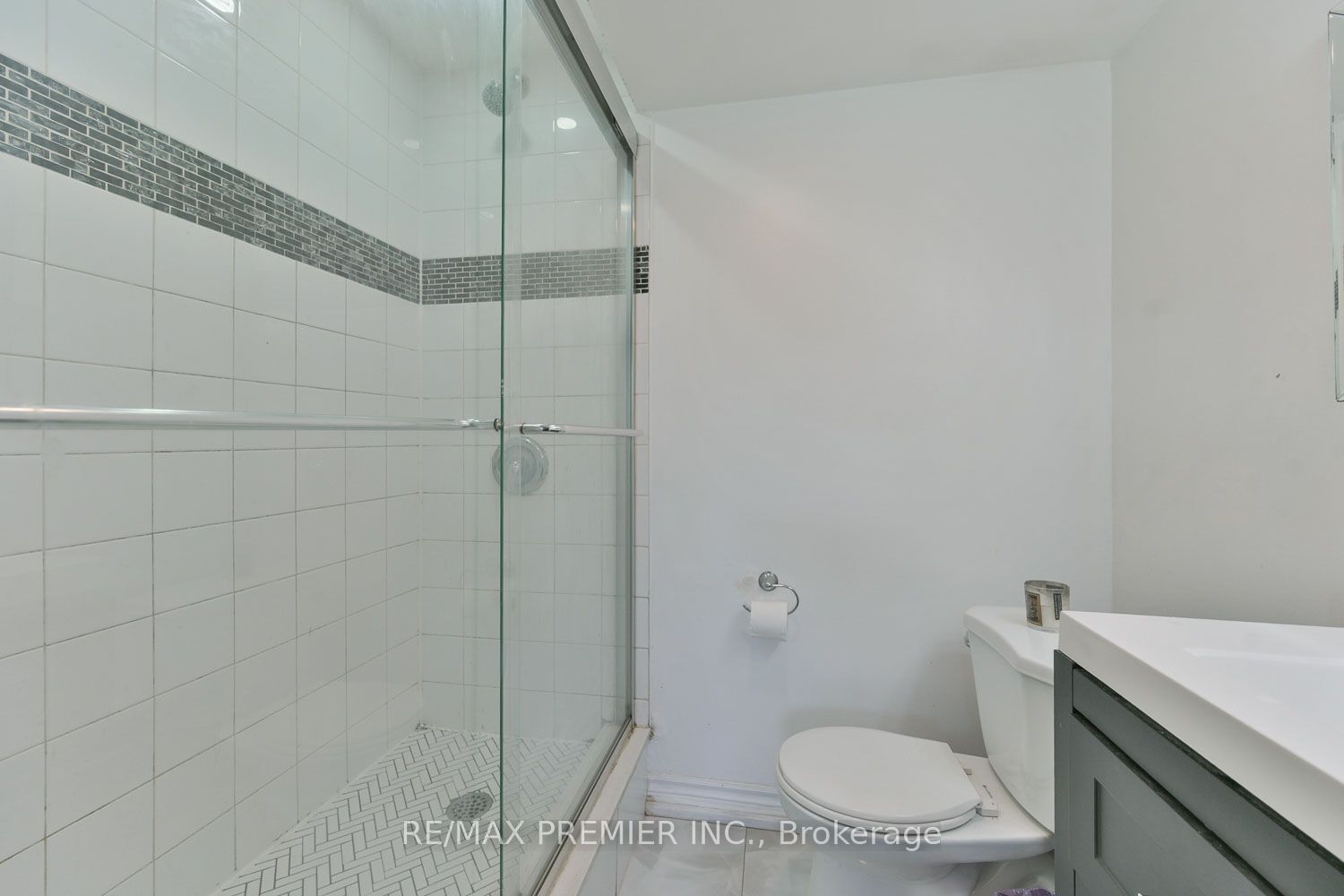 238 Albion Road 408 Property Photo 19