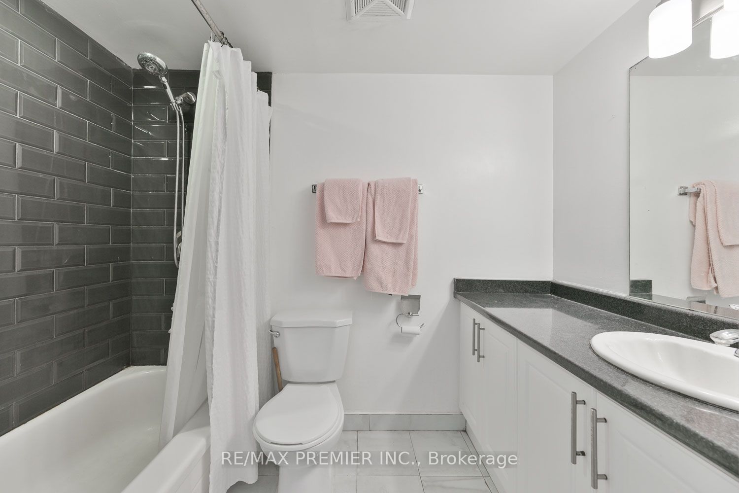 238 Albion Road 408 Property Photo 22