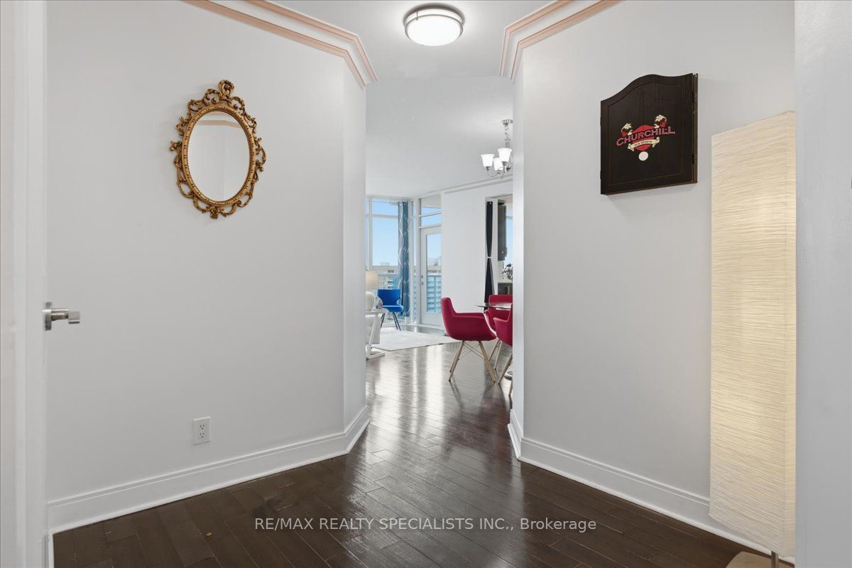 70 Absolute Avenue 1503 Property Photo 4