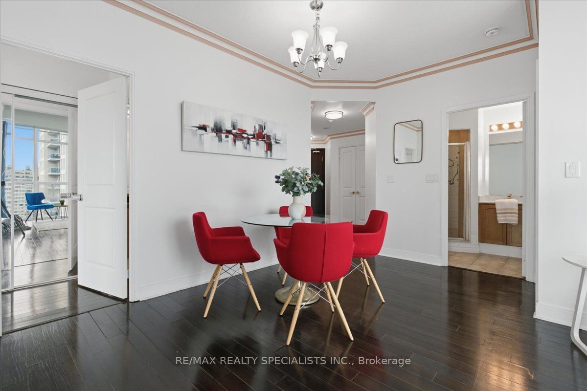 70 Absolute Avenue 1503 Property Photo 11