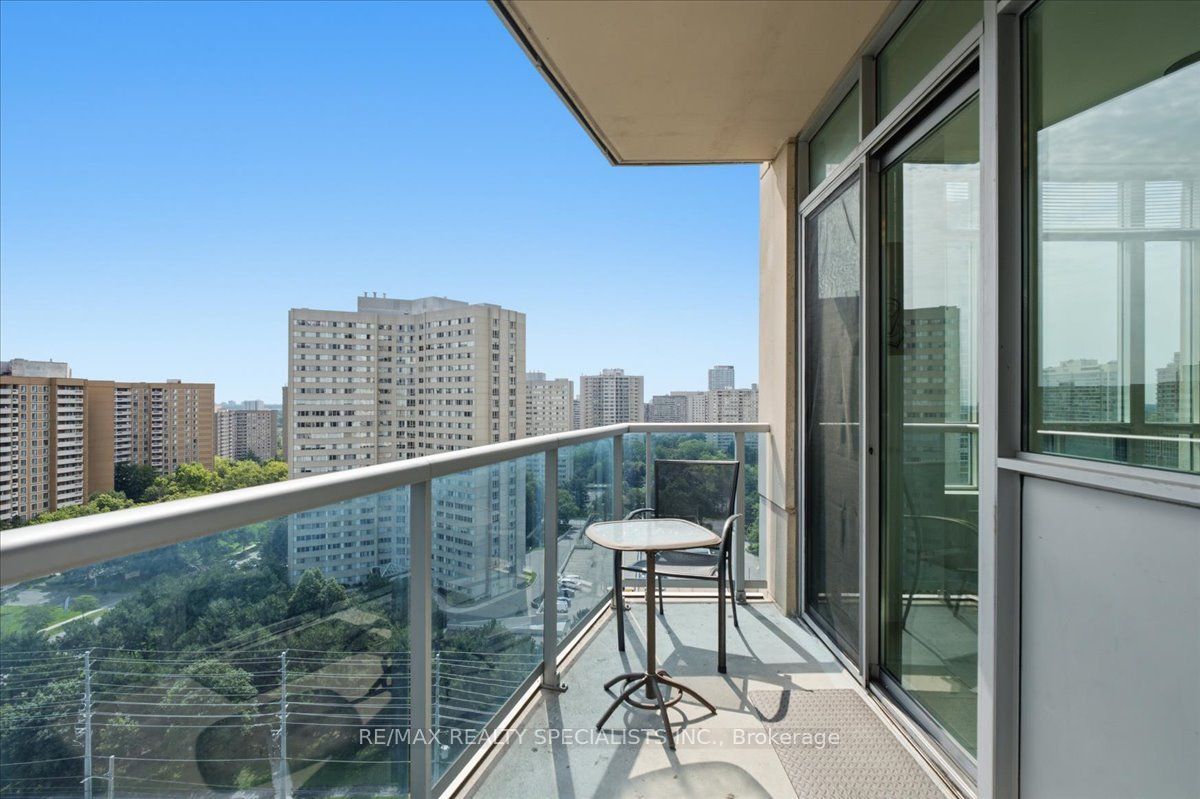 70 Absolute Avenue 1503 Property Photo 33