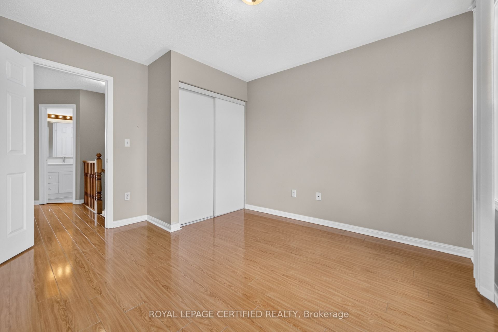 464 Collis Court Property Photo 26
