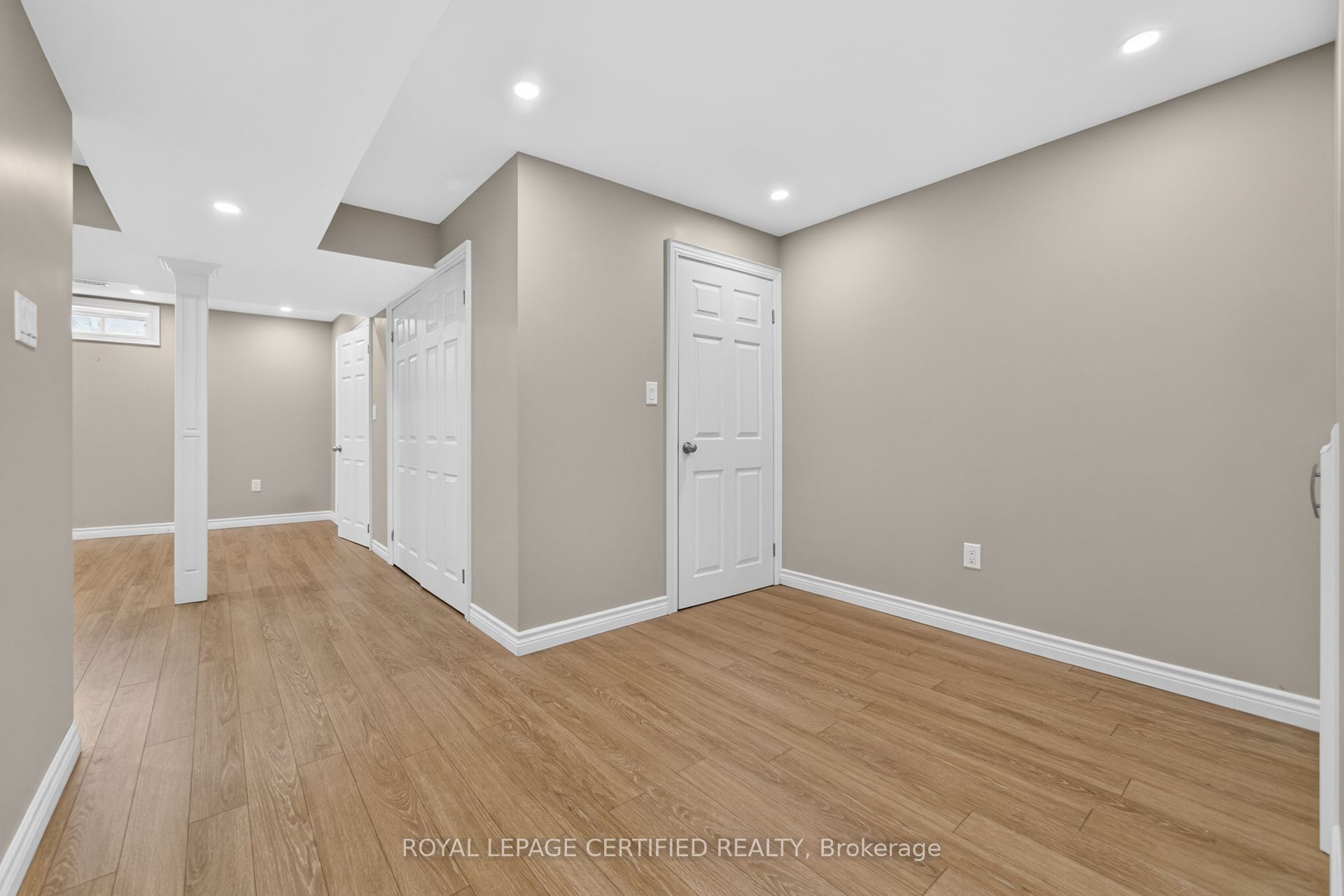 464 Collis Court Property Photo 38