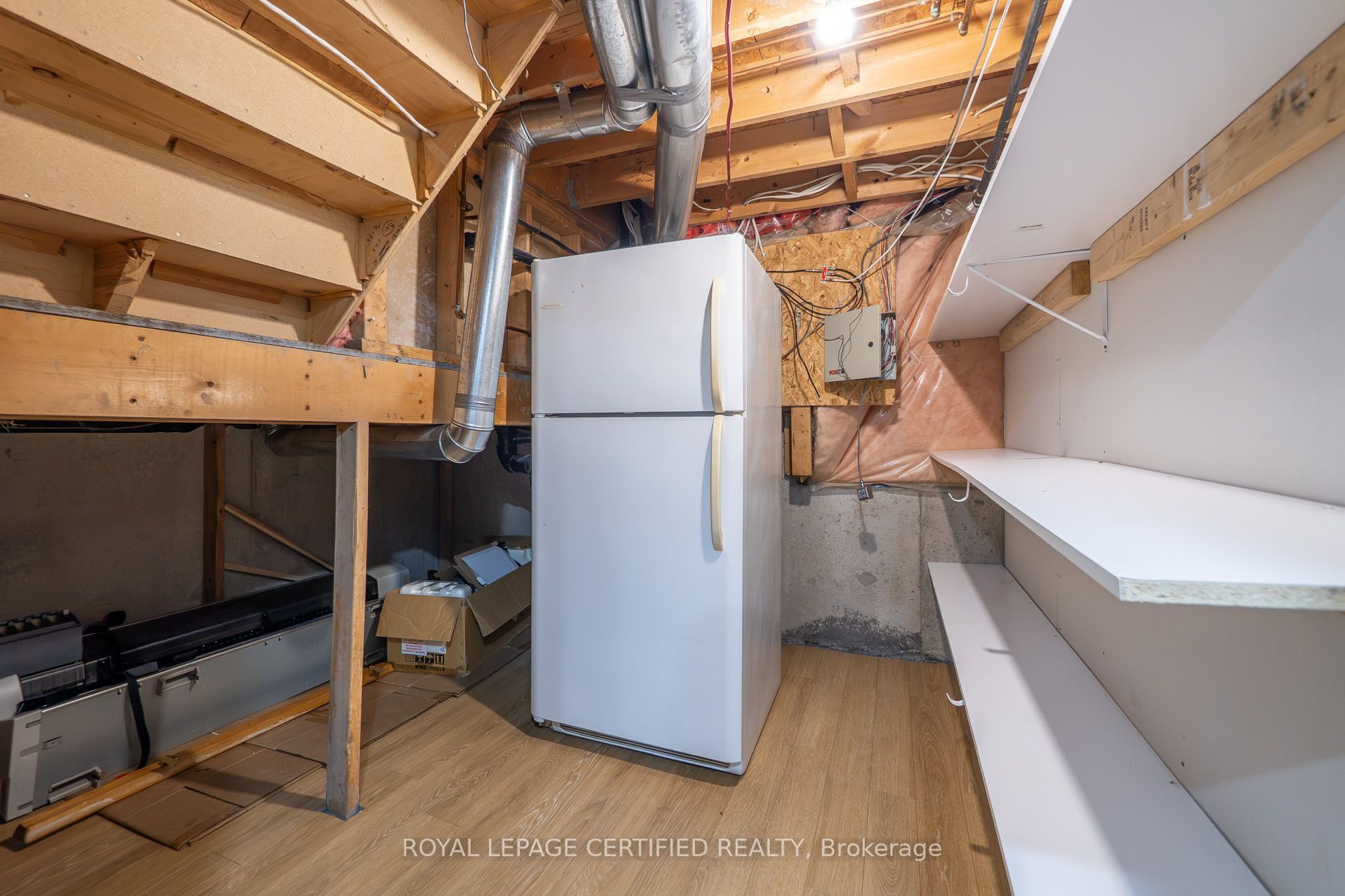 464 Collis Court Property Photo 45