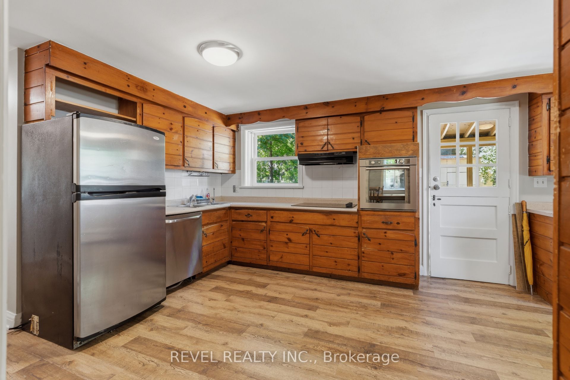 41 Mill Street Property Photo 10