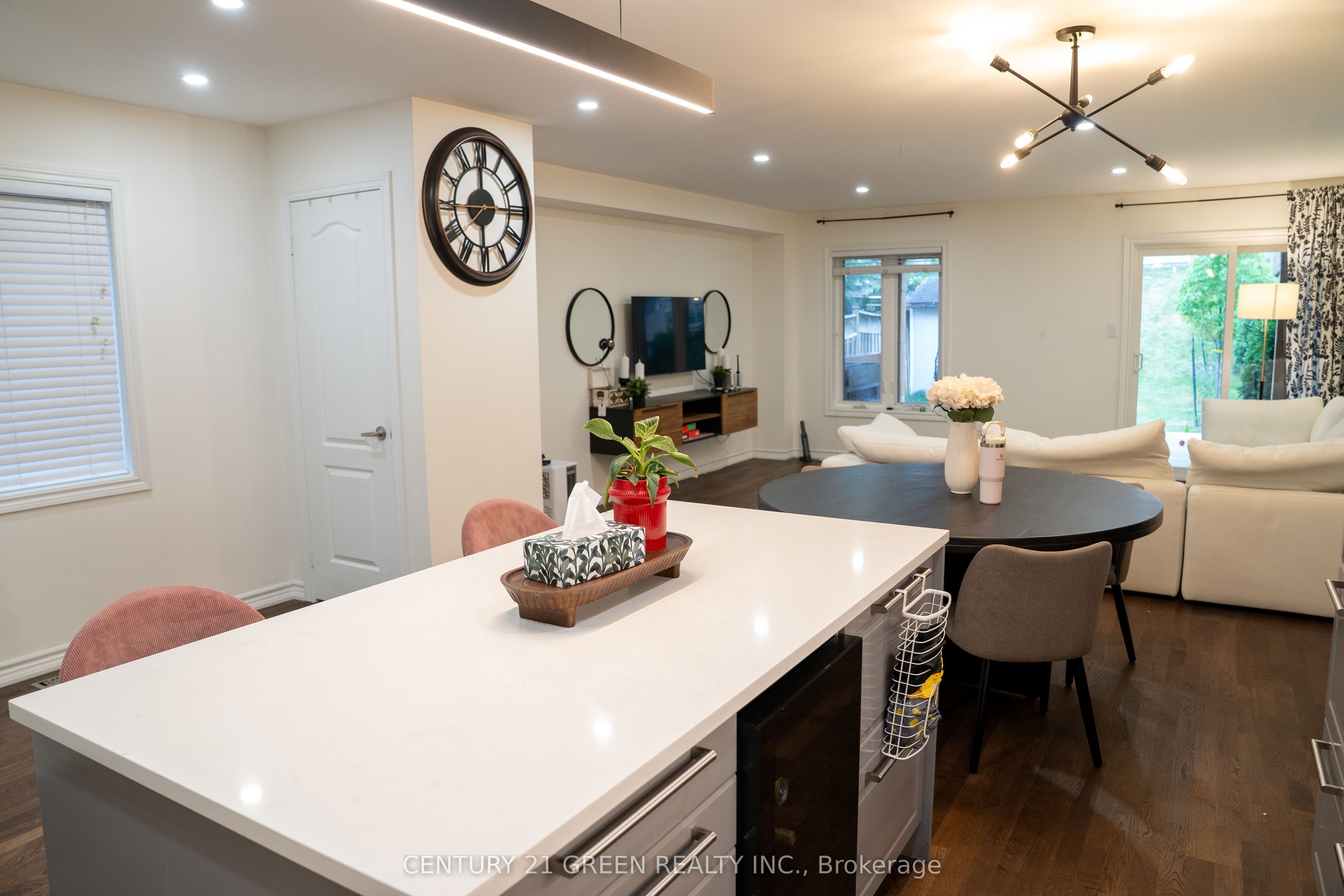 72 Grapevine Road Property Photo 8