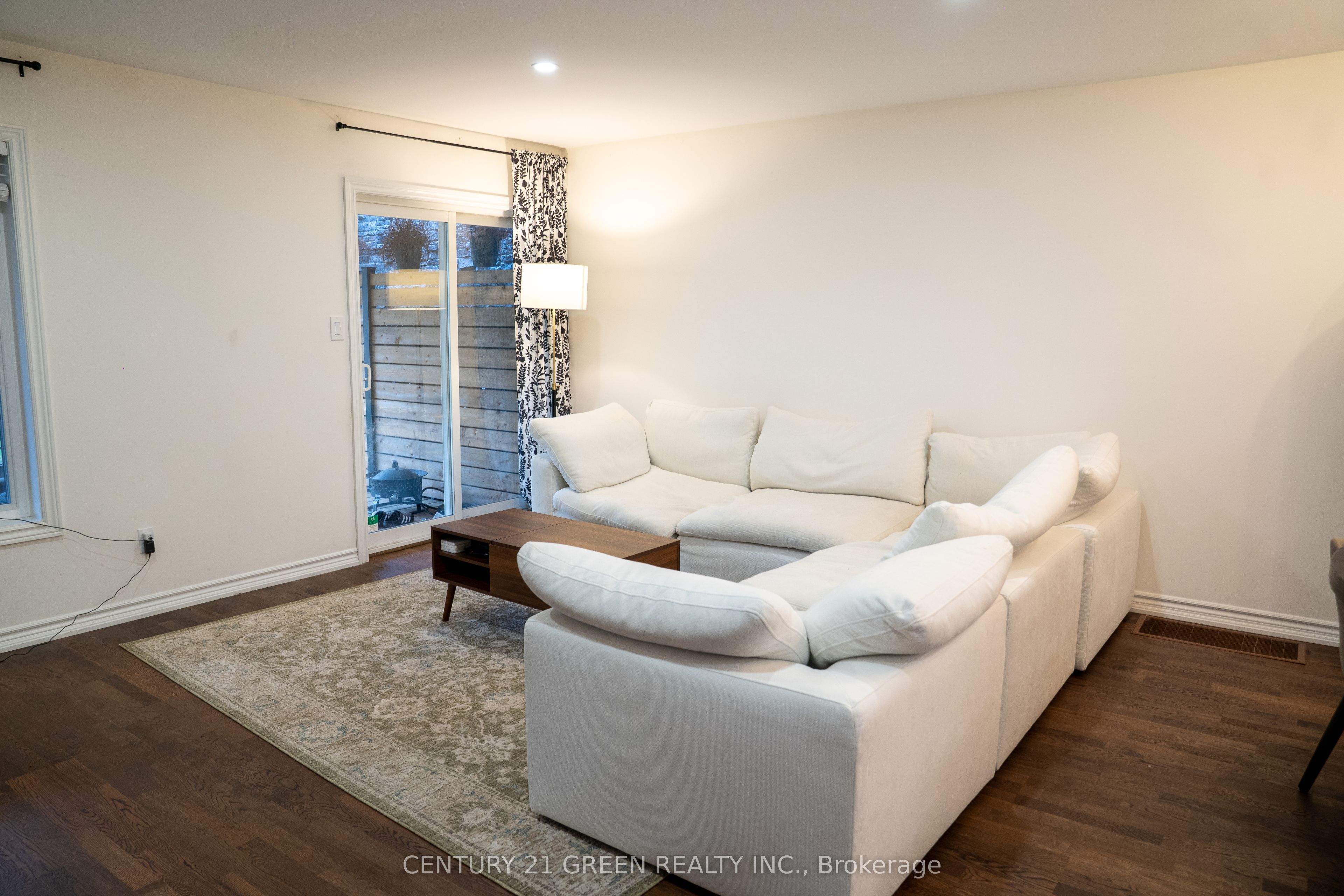 72 Grapevine Road Property Photo 11