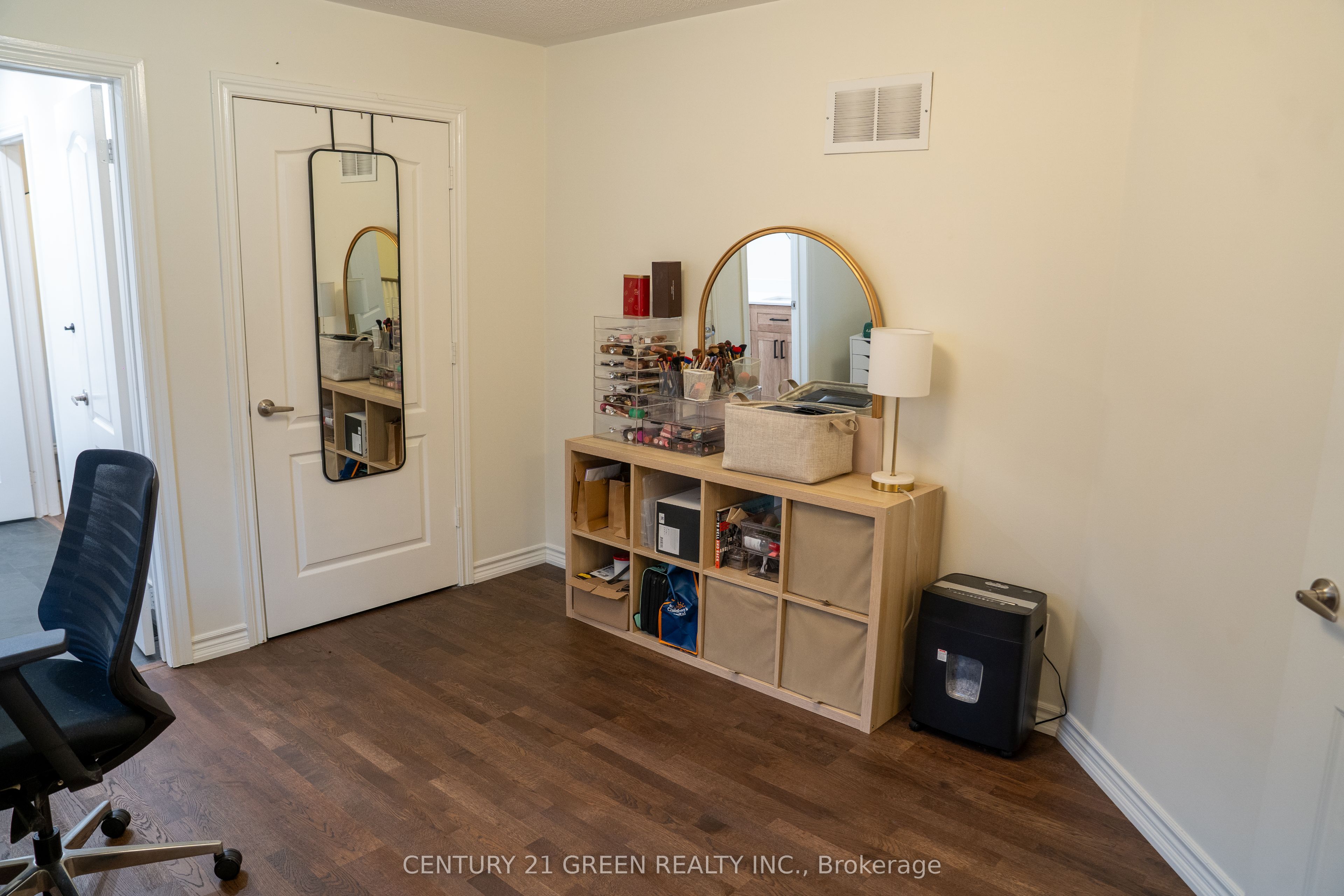 72 Grapevine Road Property Photo 14
