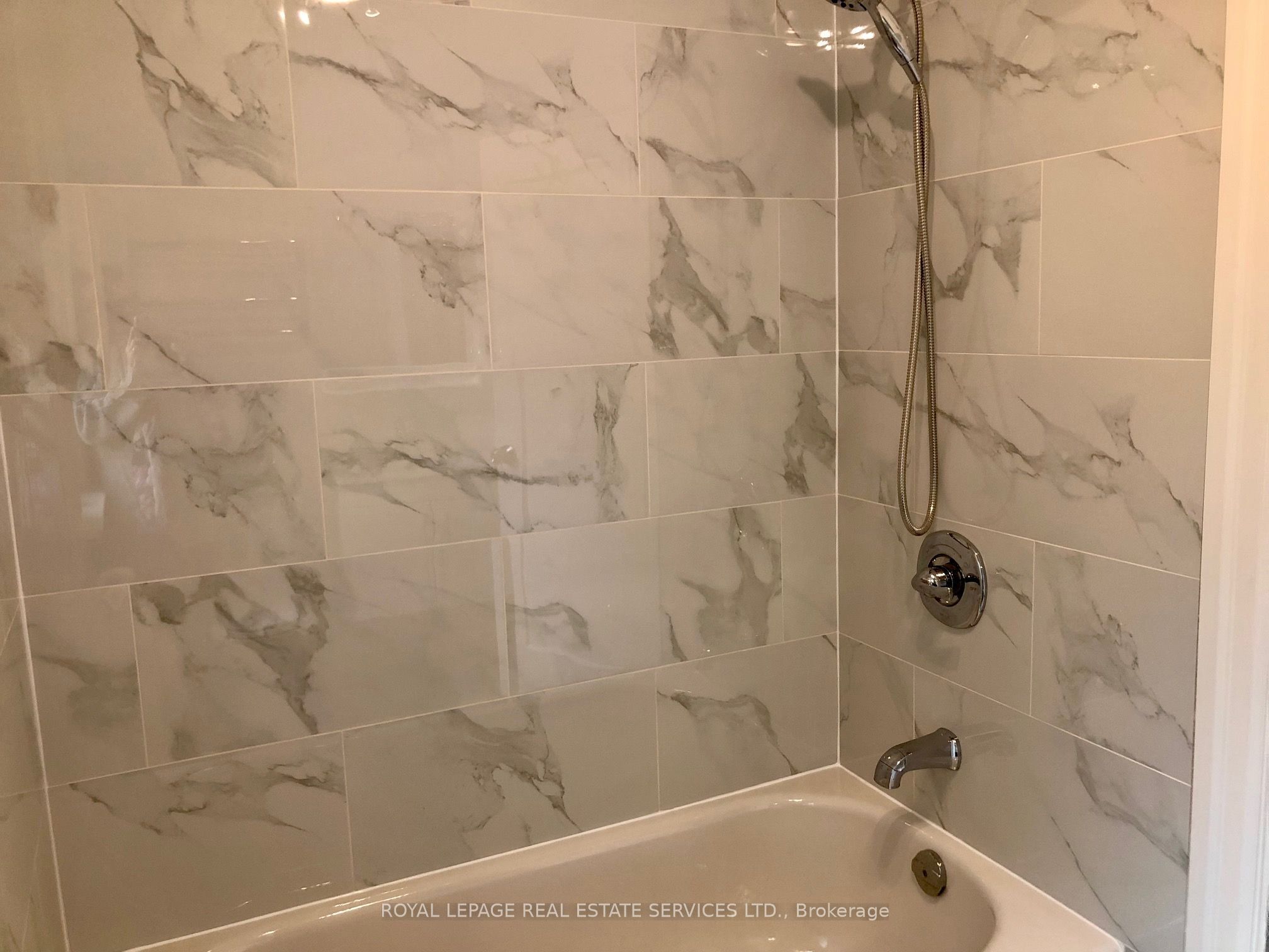 14 Avonhurst Road Property Photo 23