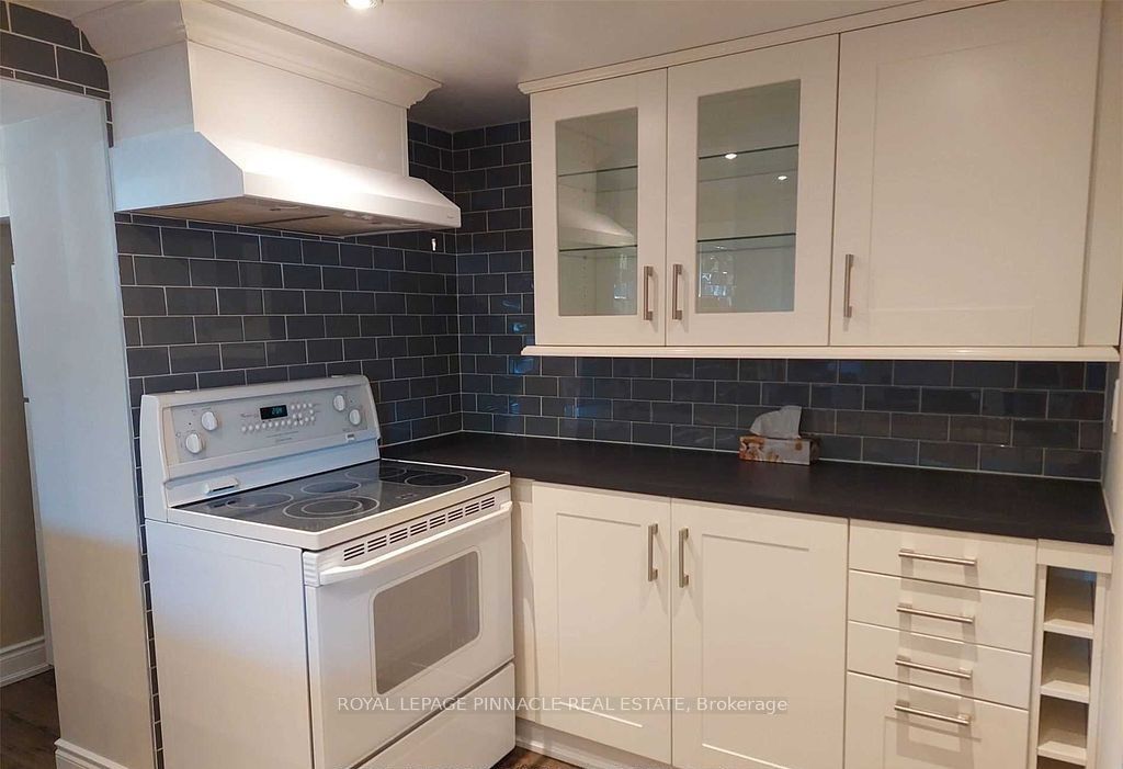 2587 Burslem Road Bsmt Property Photo 4
