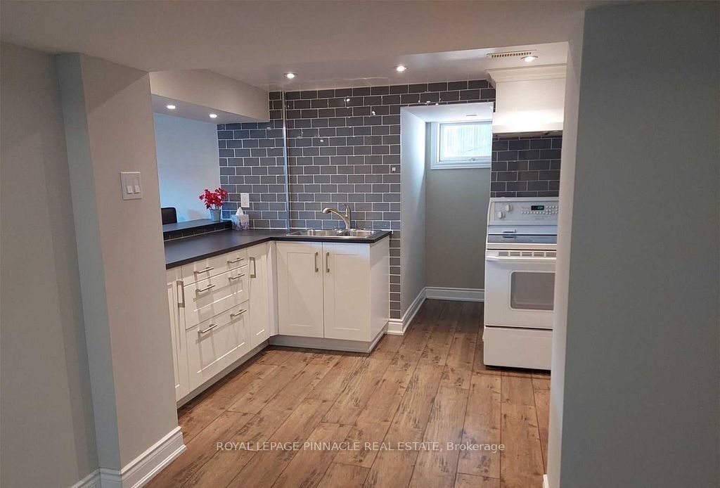 2587 Burslem Road Bsmt Property Photo 6