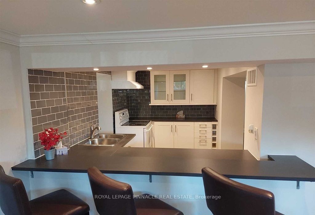 2587 Burslem Road Bsmt Property Photo 7