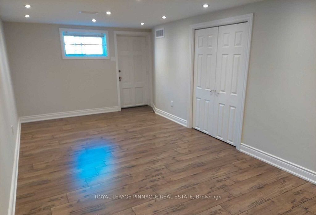 2587 Burslem Road Bsmt Property Photo 17