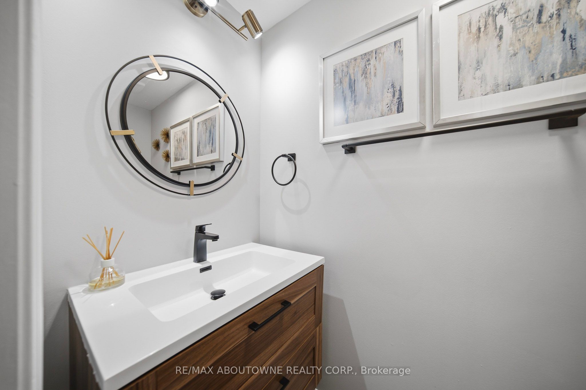 5184 Red Brush Drive Property Photo 20