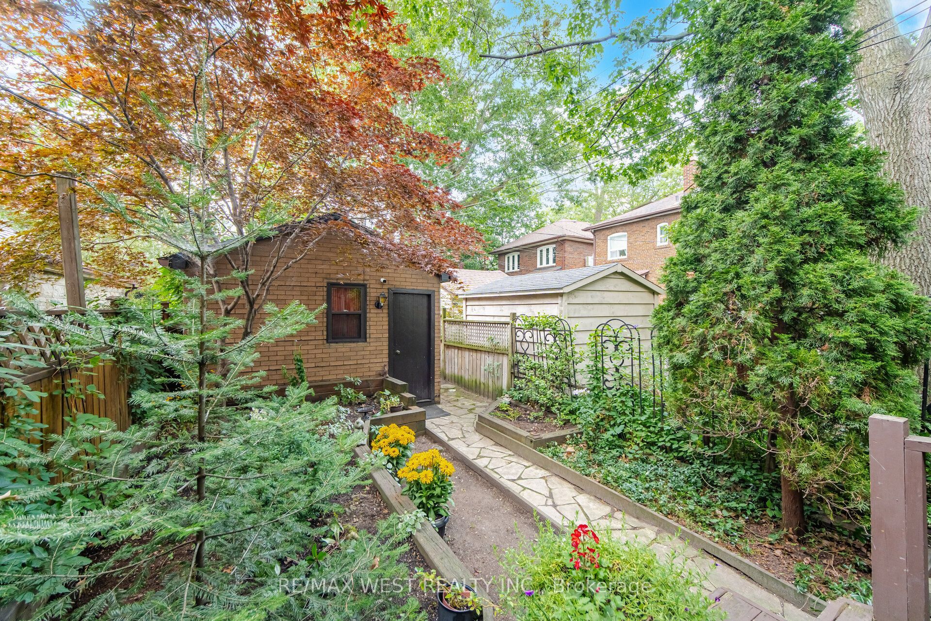 151 Jane Street Property Photo 39