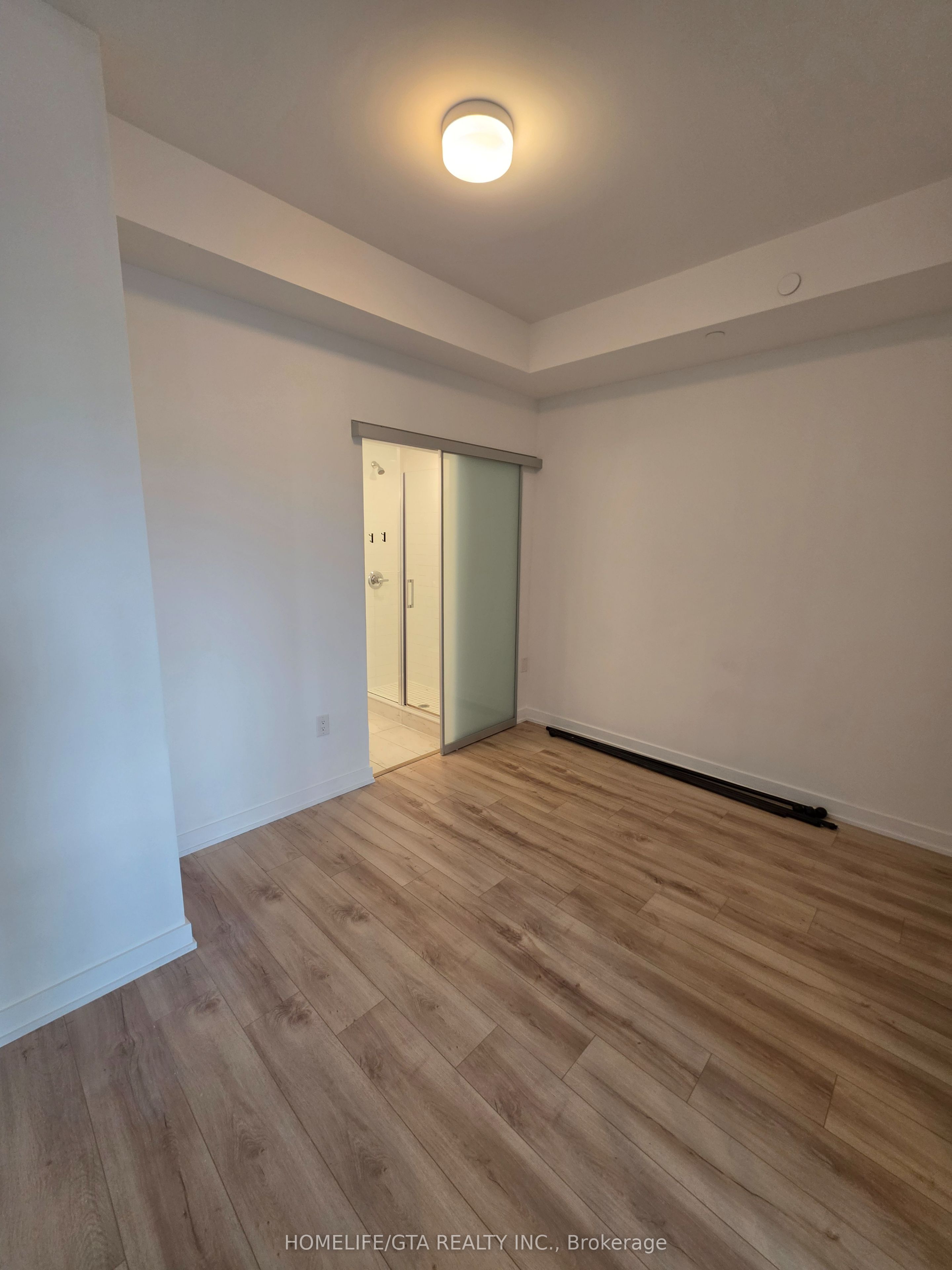 2433 Dufferin Street 208 Property Photo 28