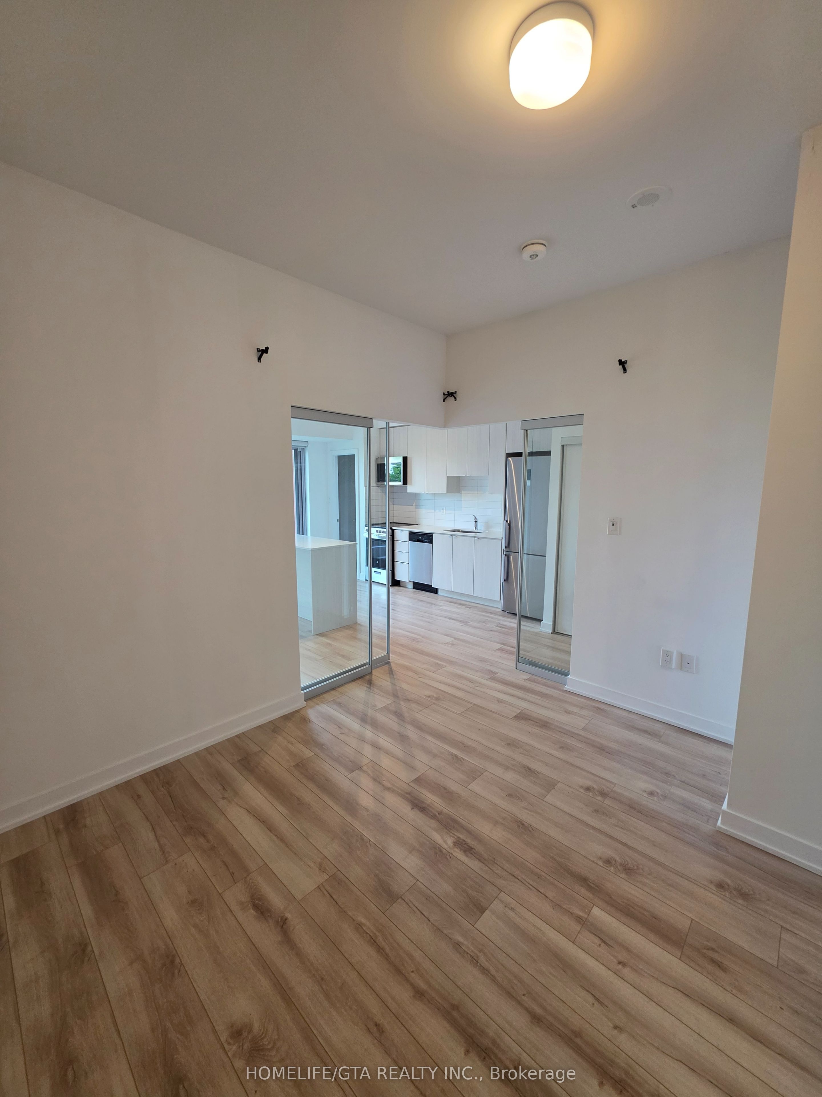 2433 Dufferin Street 208 Property Photo 29