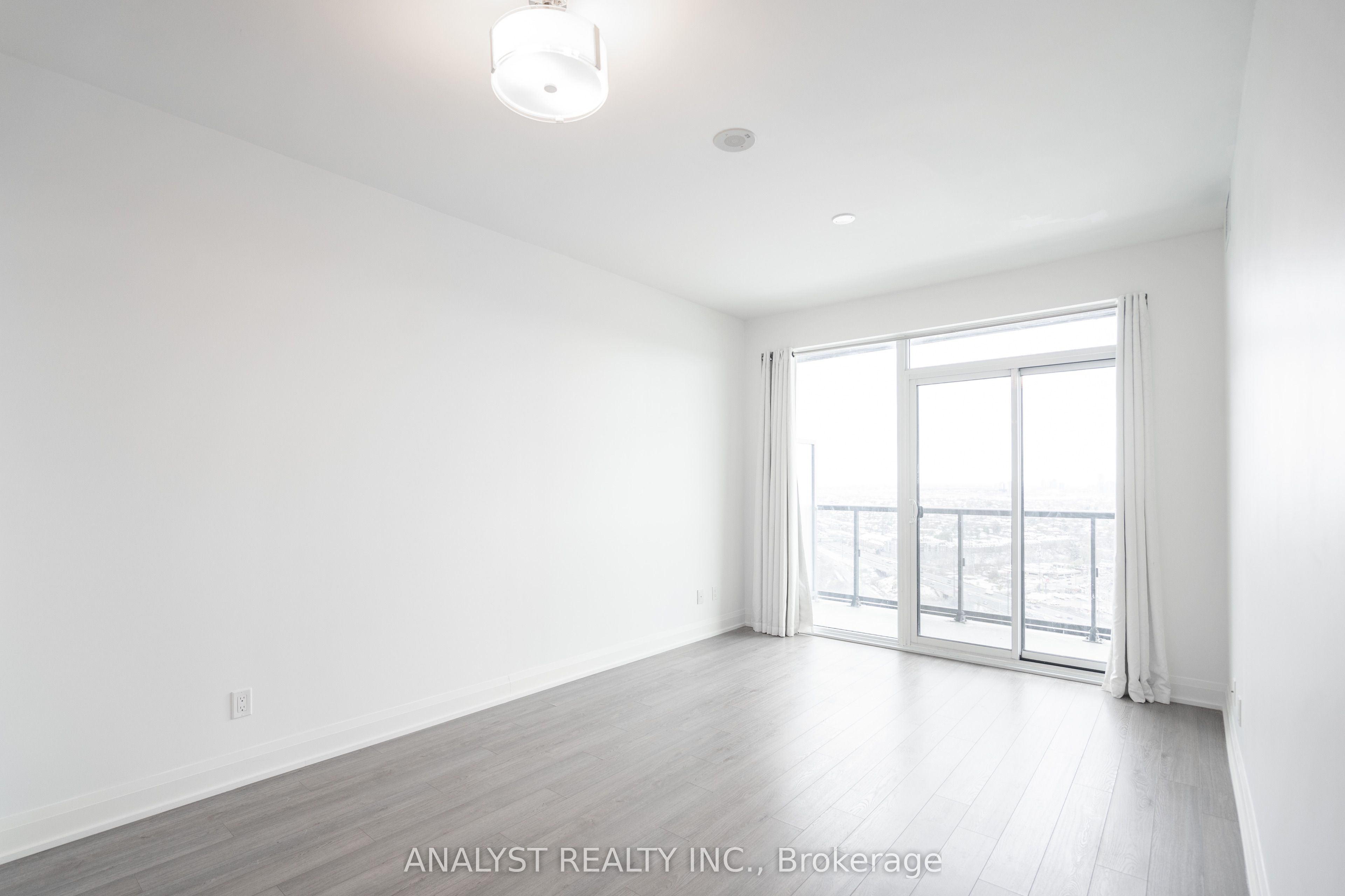 56 Annie Craig Drive 3707 Property Photo 8