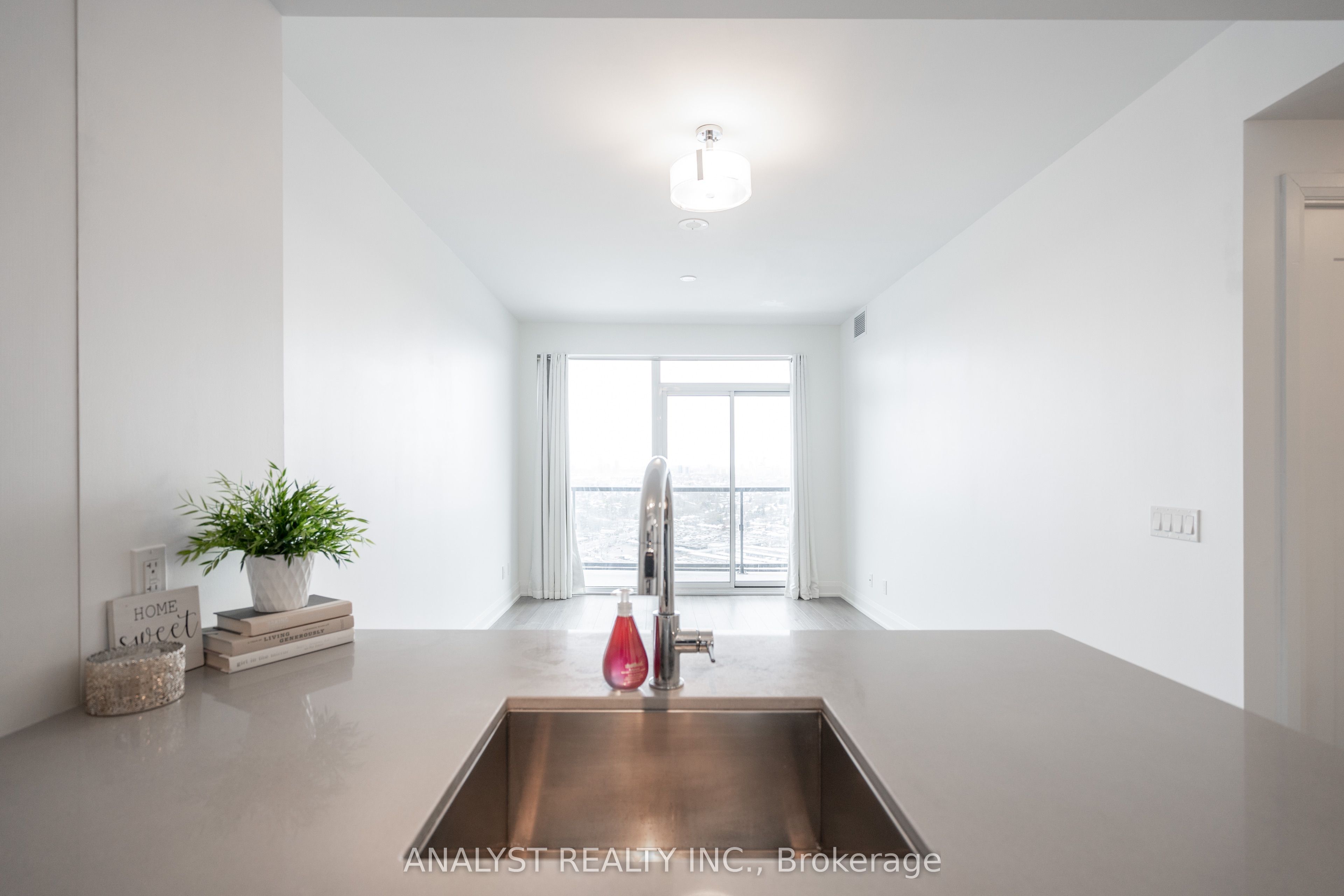 56 Annie Craig Drive 3707 Property Photo 10