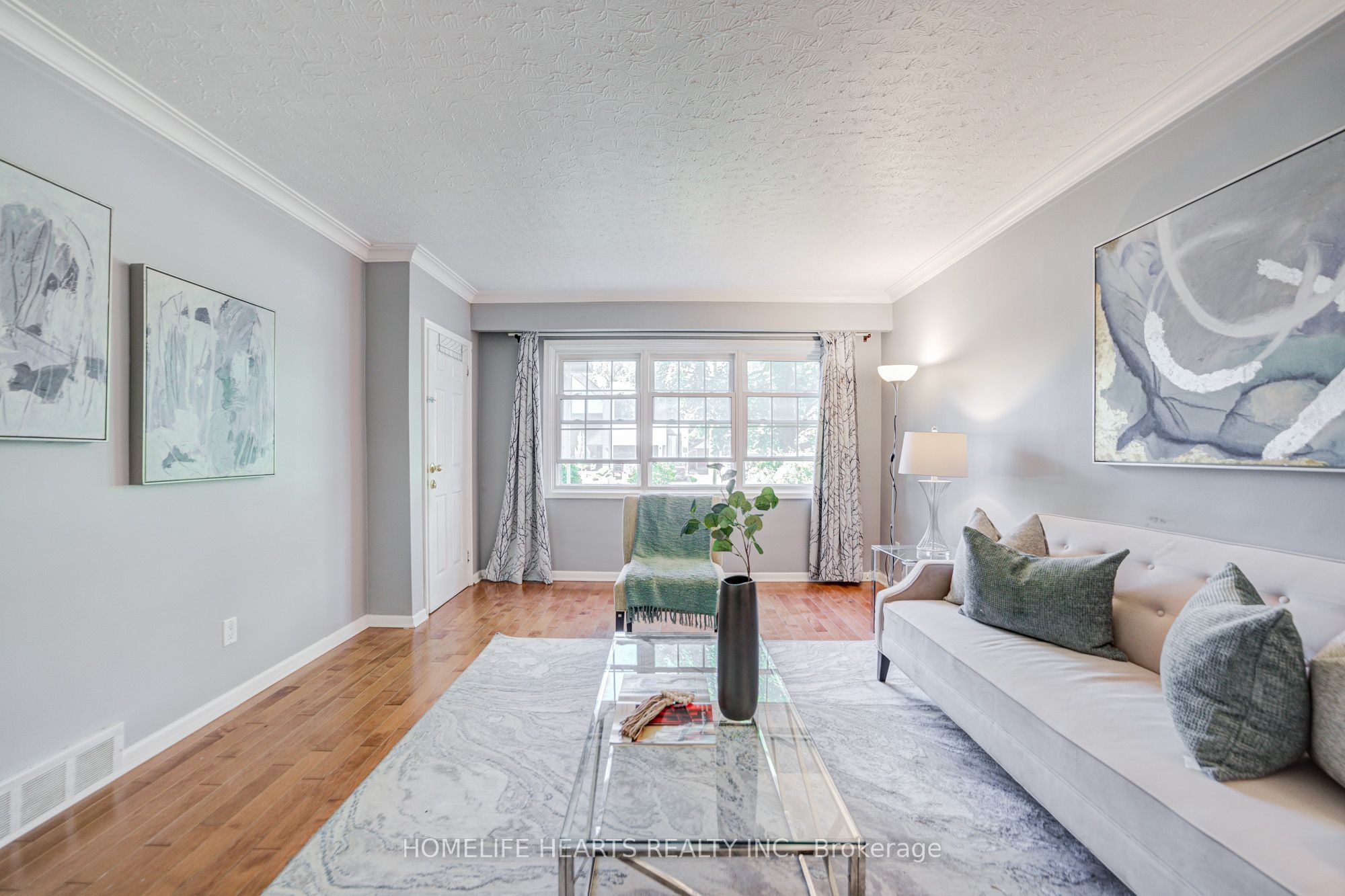 23 Broadview Avenue Property Photo 8