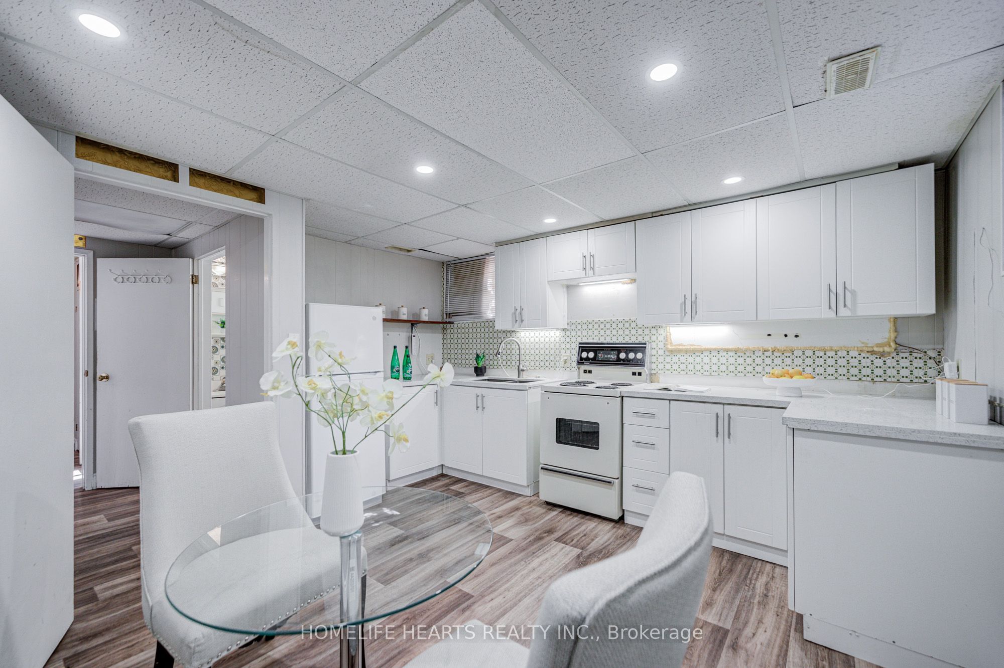 23 Broadview Avenue Property Photo 41