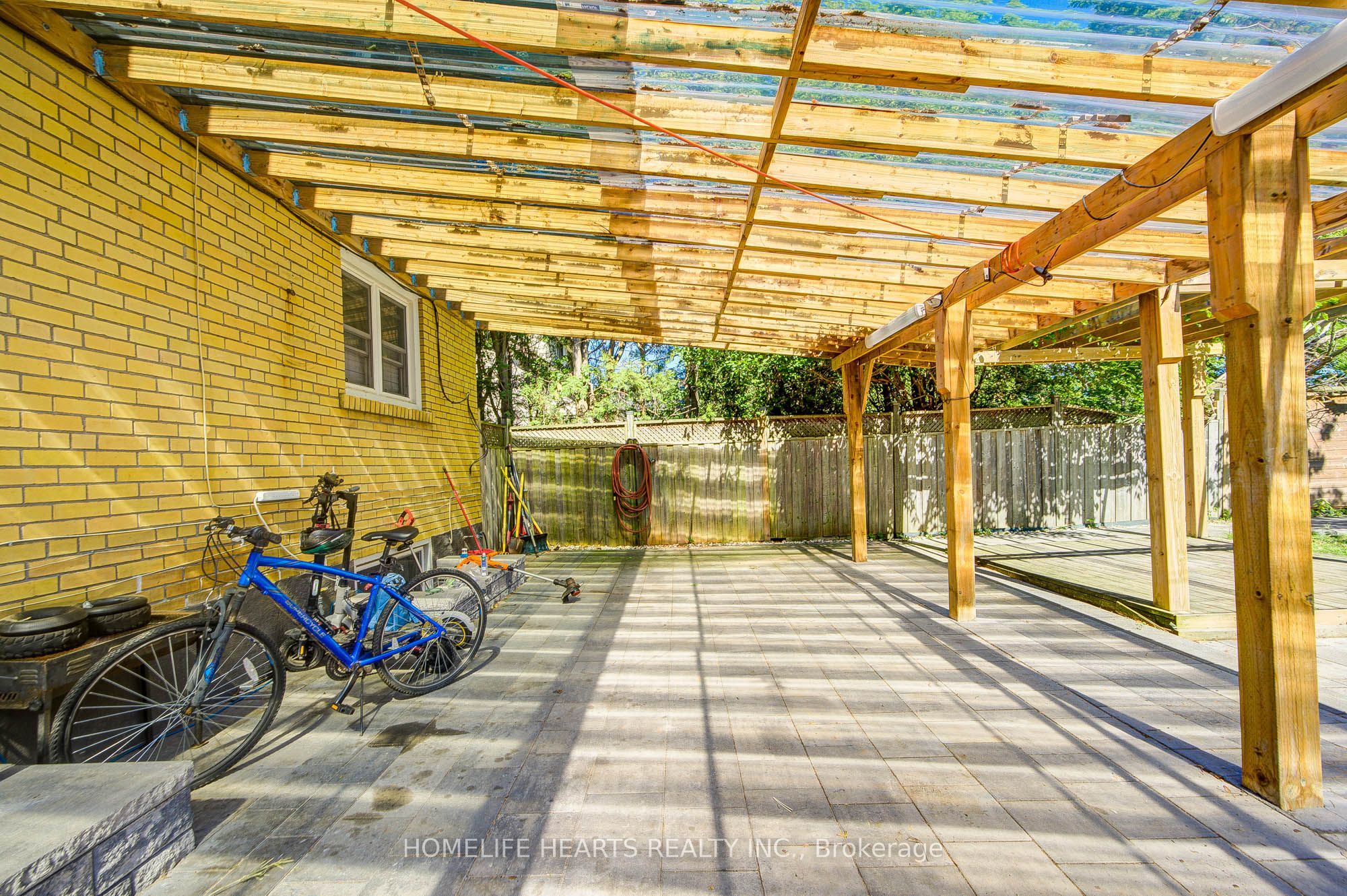 23 Broadview Avenue Property Photo 46