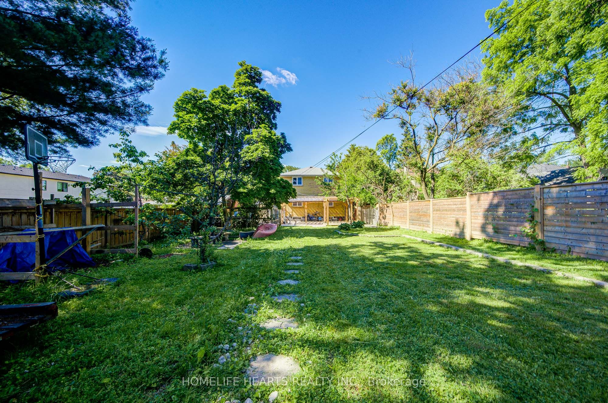 23 Broadview Avenue Property Photo 48