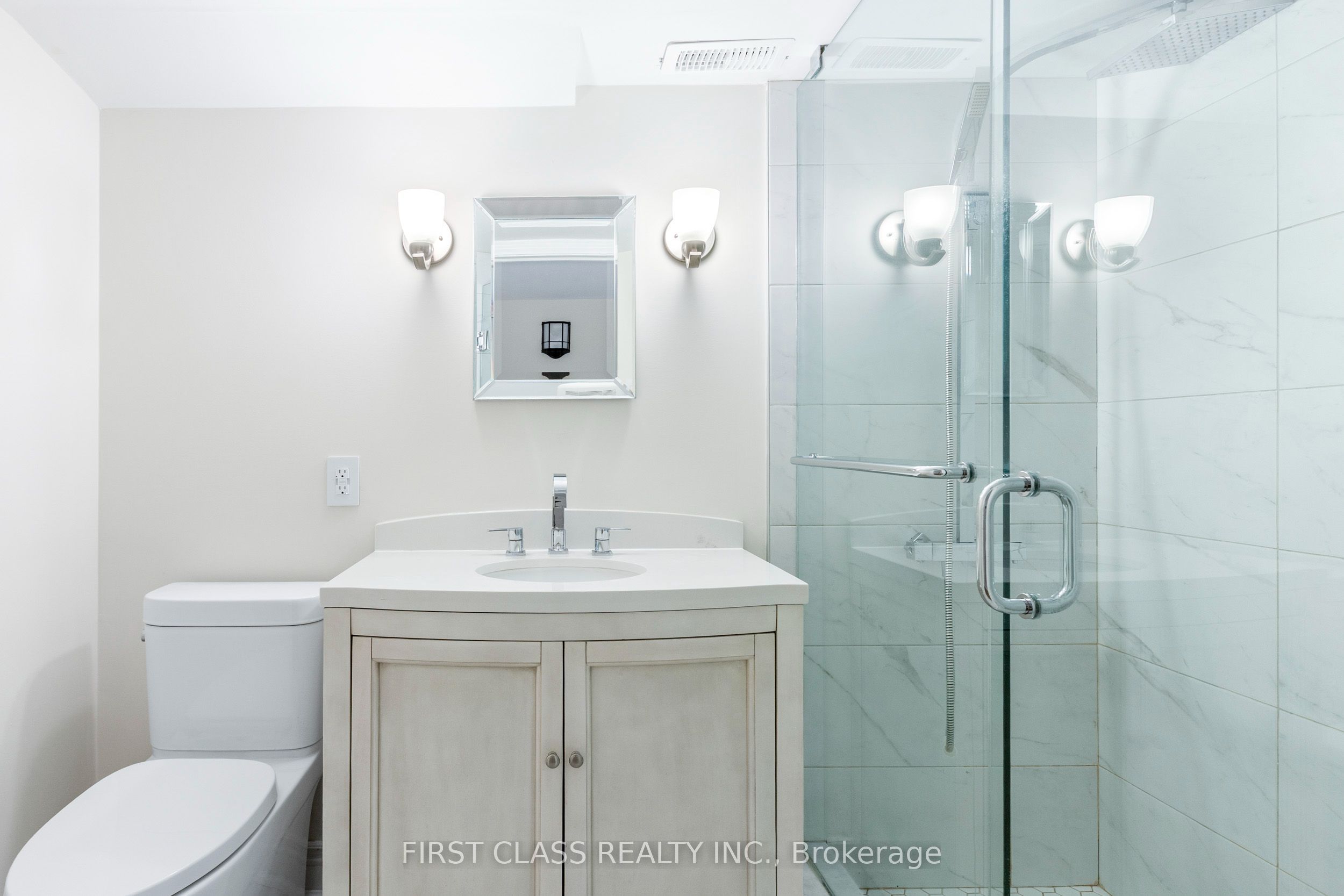 802 Yates Drive Property Photo 10