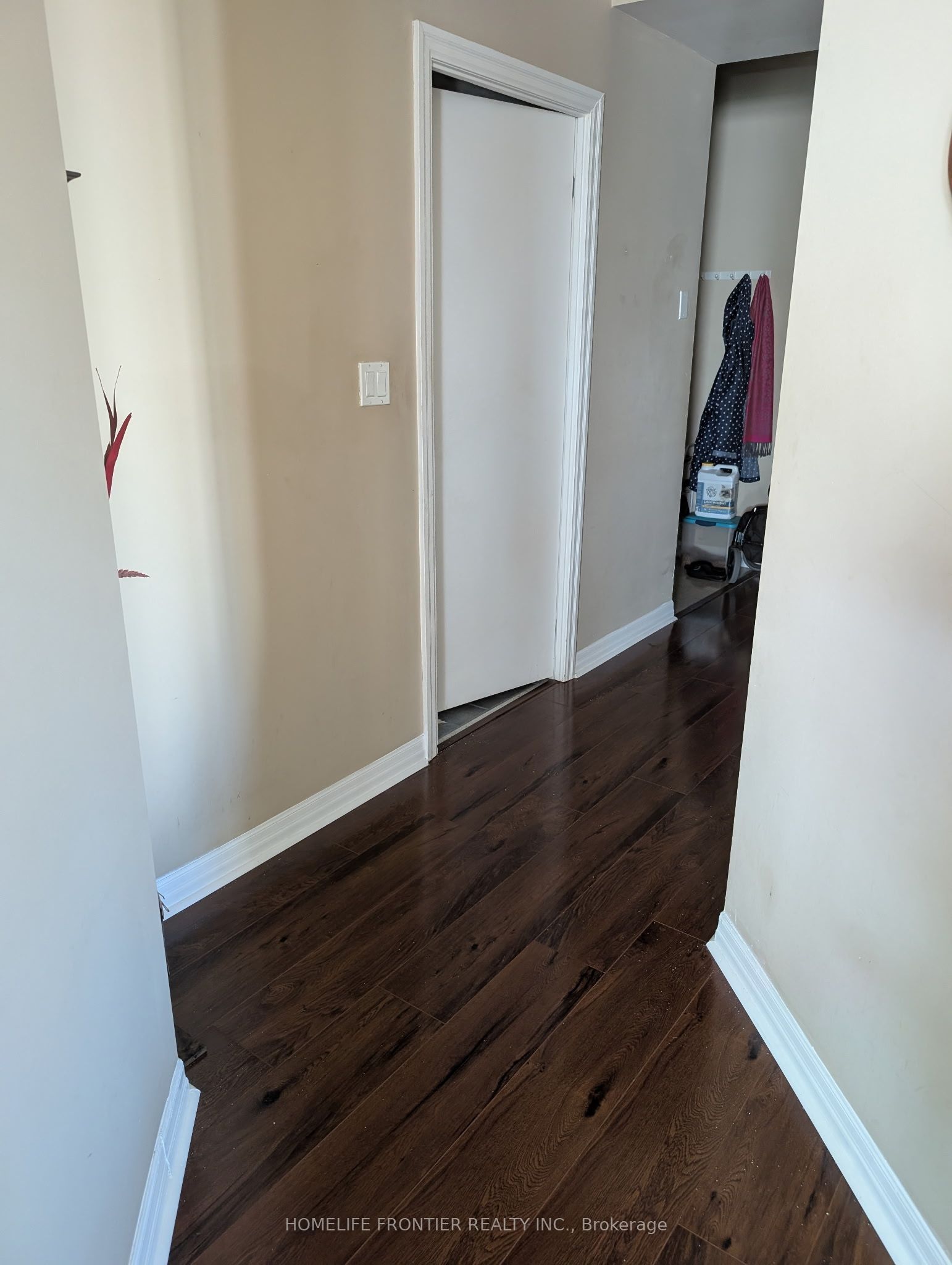 1359 Rathburn Road 1009 Property Photo 8