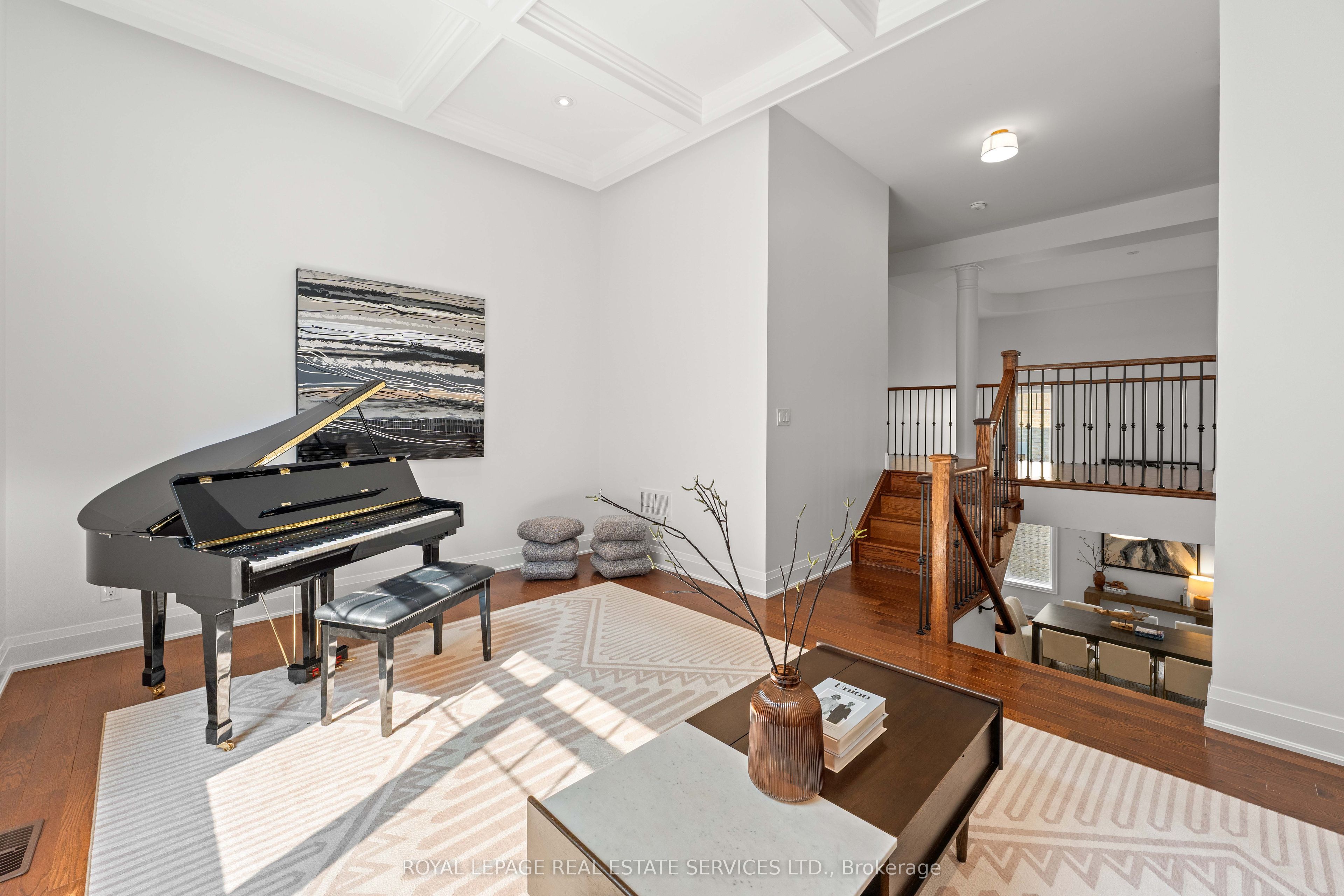 118 Coastline Drive Property Photo 14