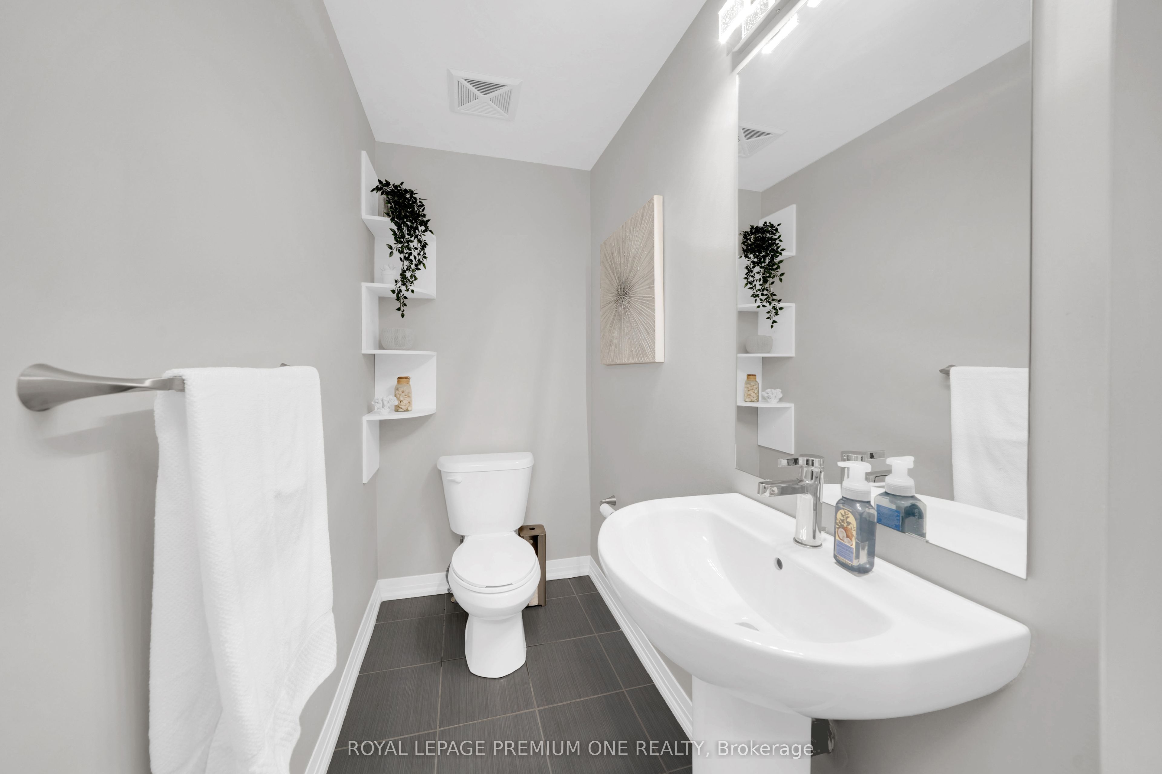 1202 Main Street E 108 Property Photo 11