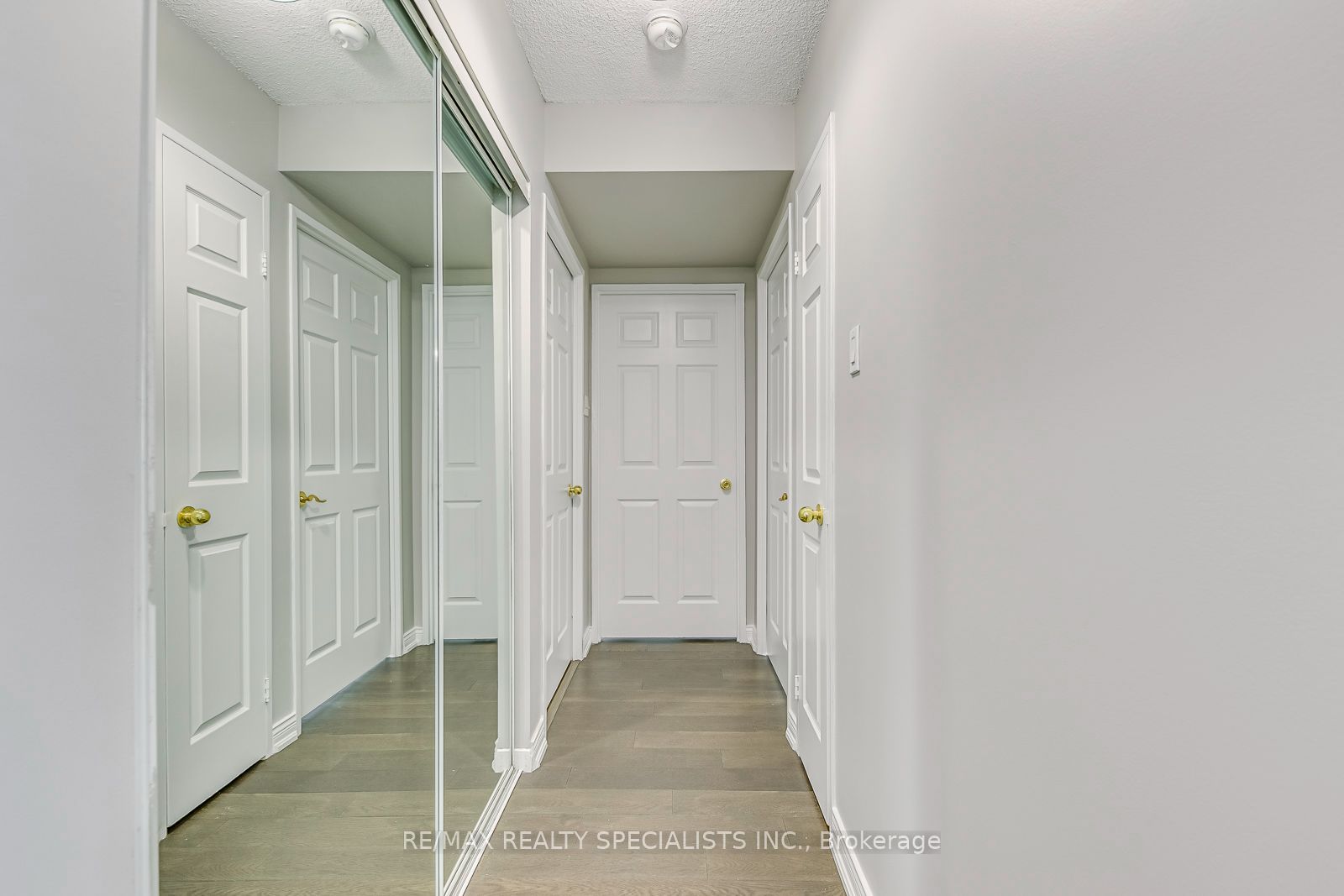 2177 Burnhamthorpe Road W 1605 Property Photo 23