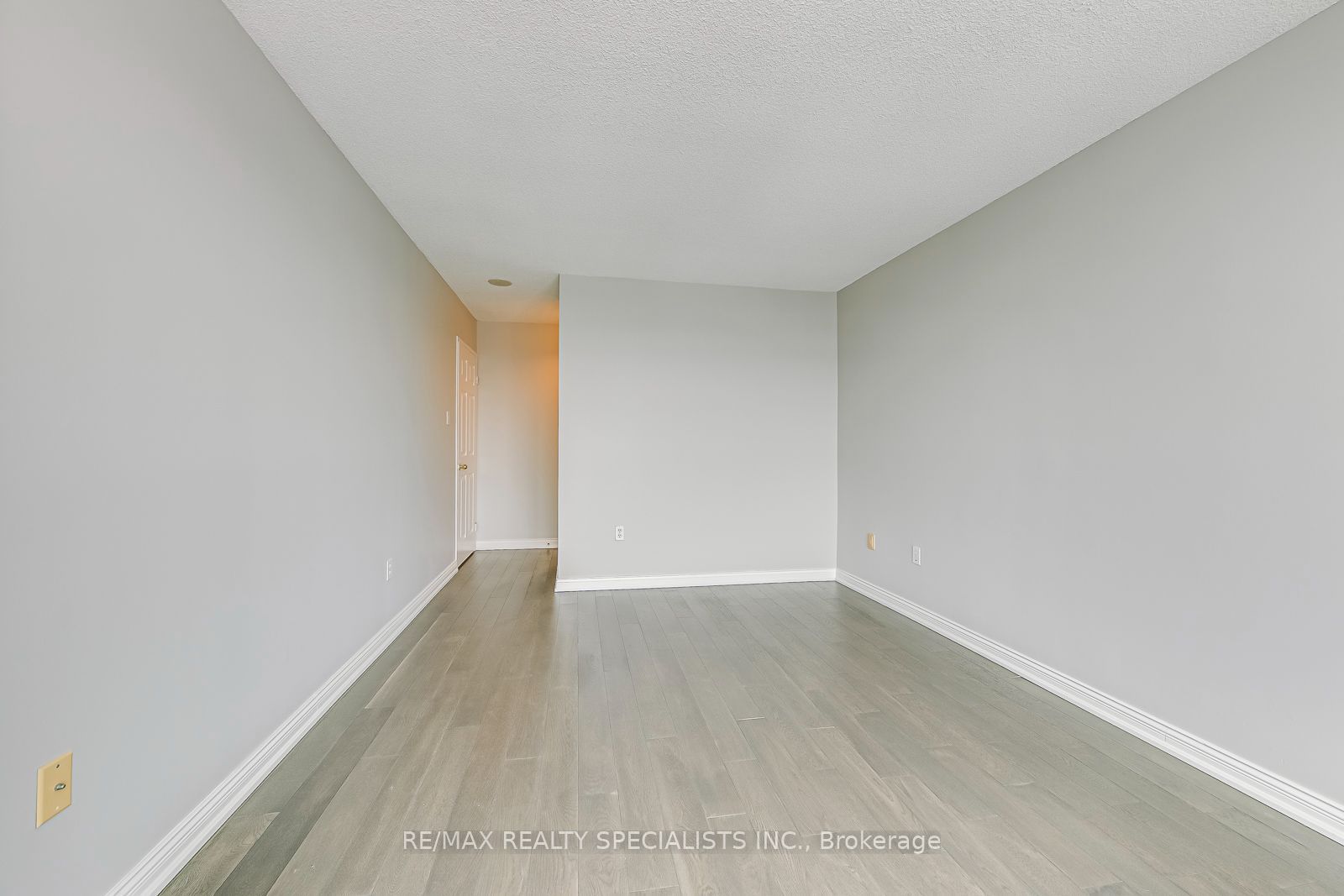 2177 Burnhamthorpe Road W 1605 Property Photo 28