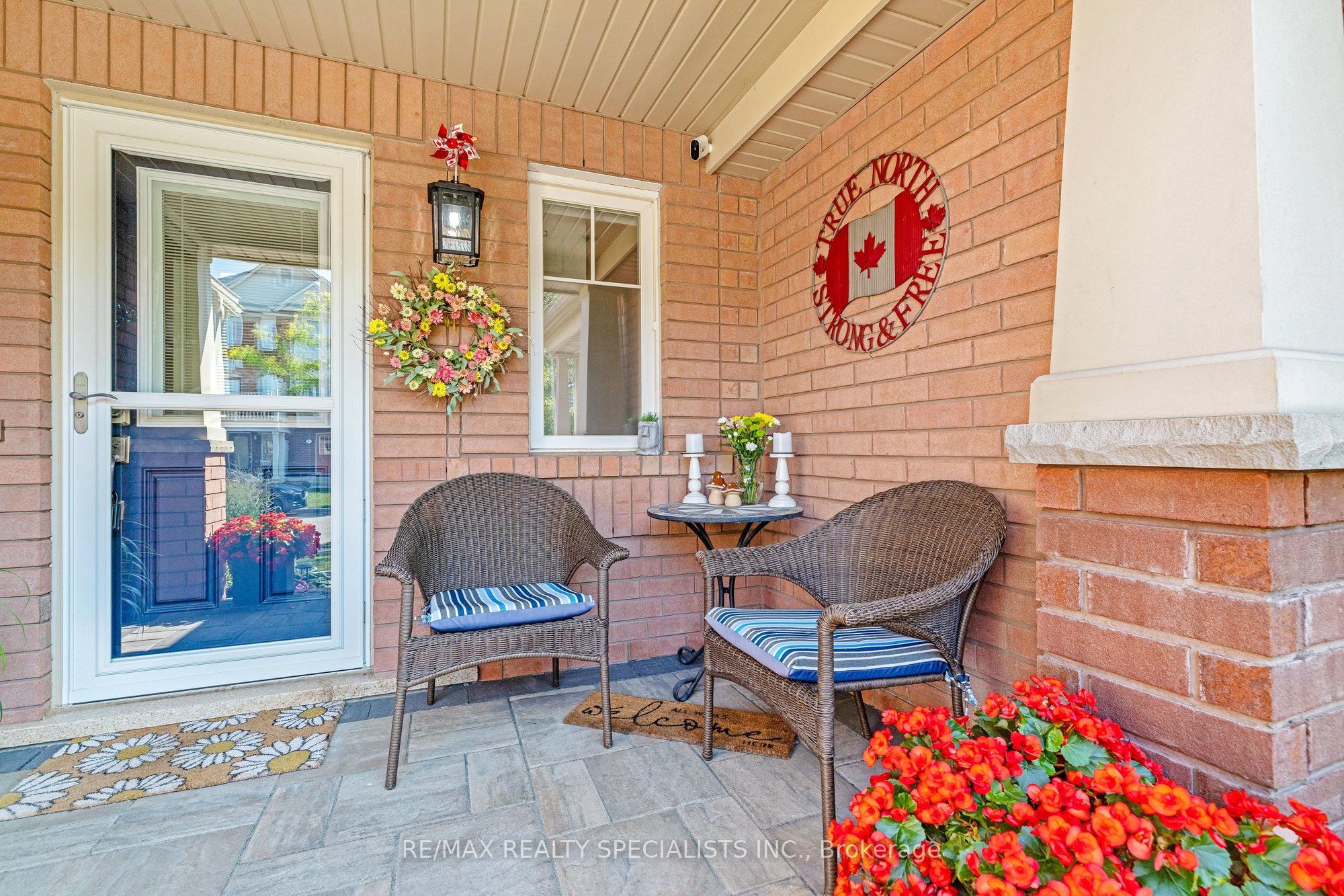 590 Speyer Circle Property Photo 4