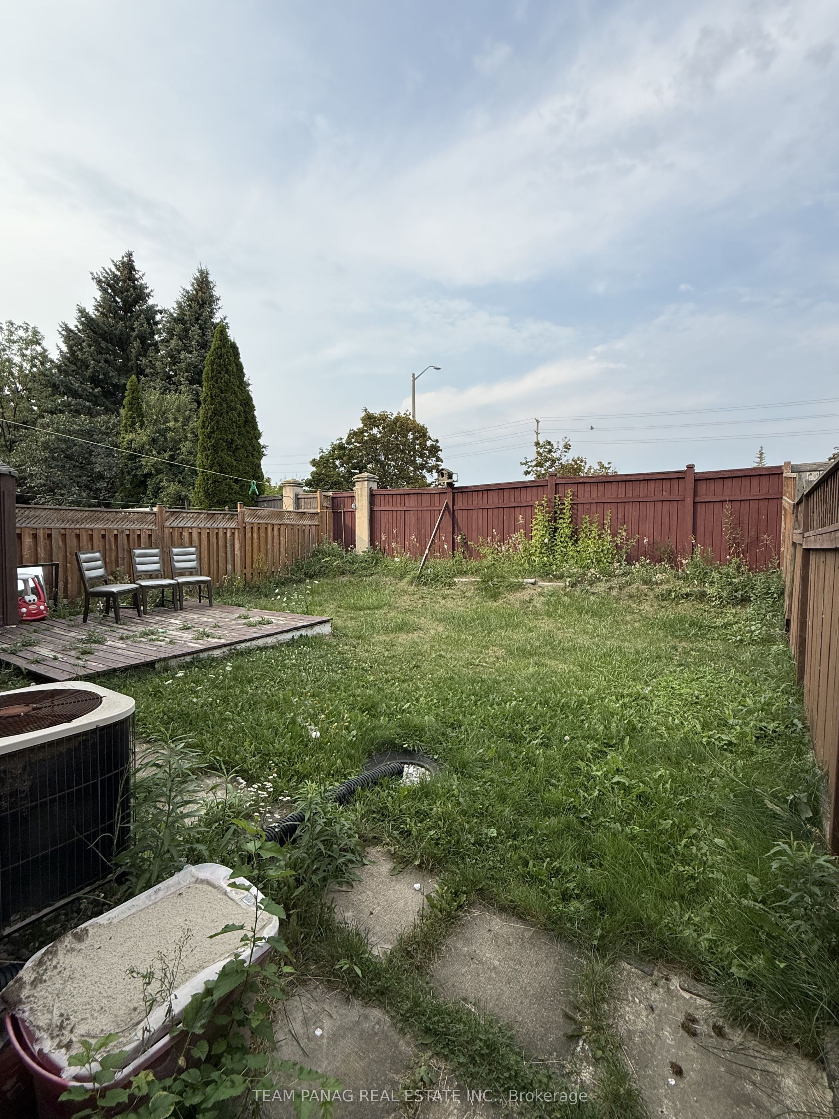57 Quail Feather Crescent Property Photo 12