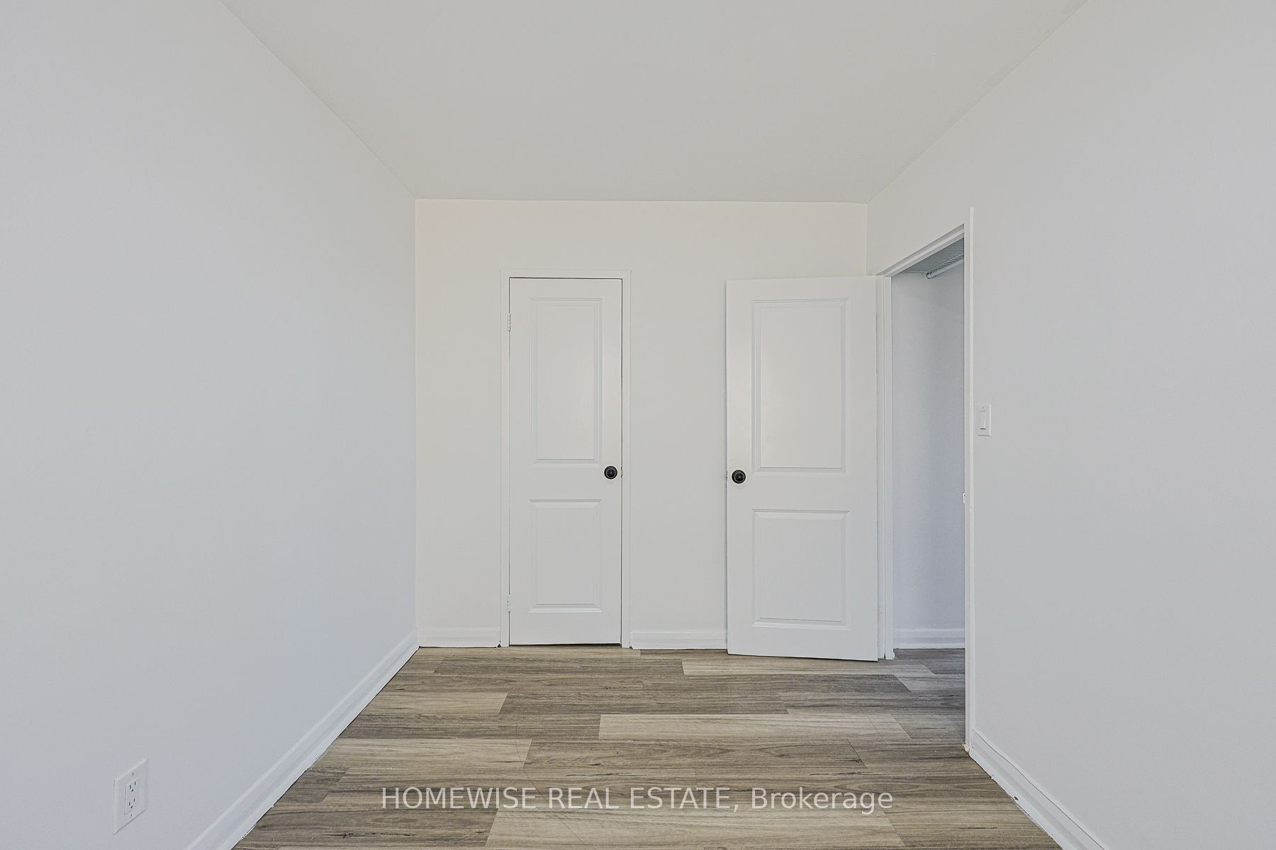 2204 Dufferin Street 202 Property Photo 8