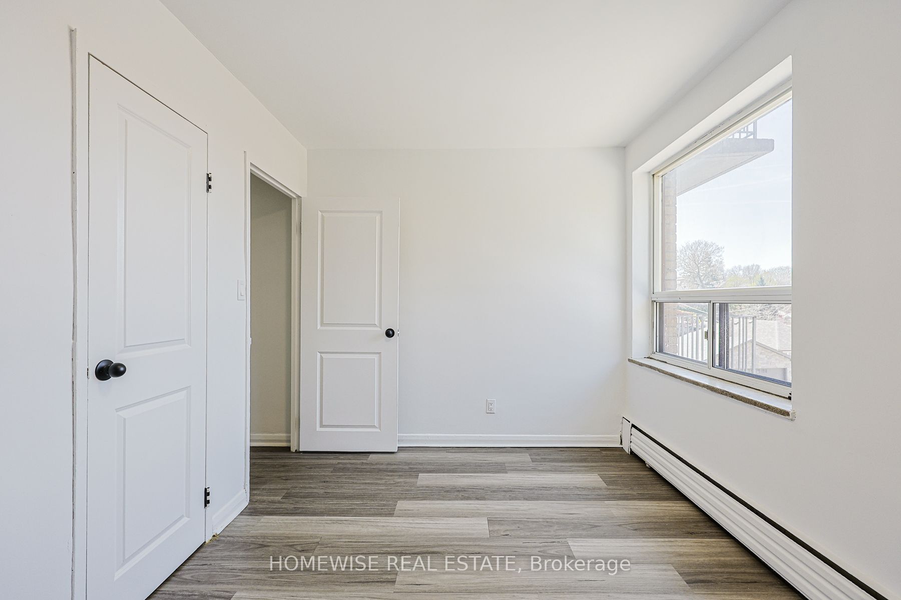 2204 Dufferin Street 202 Property Photo 10