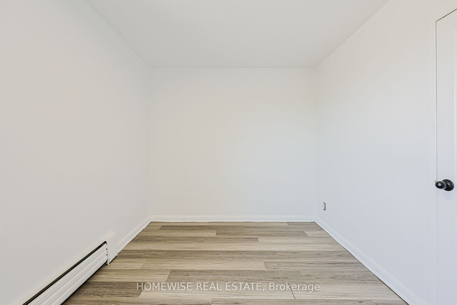 2204 Dufferin Street 202 Property Photo 11