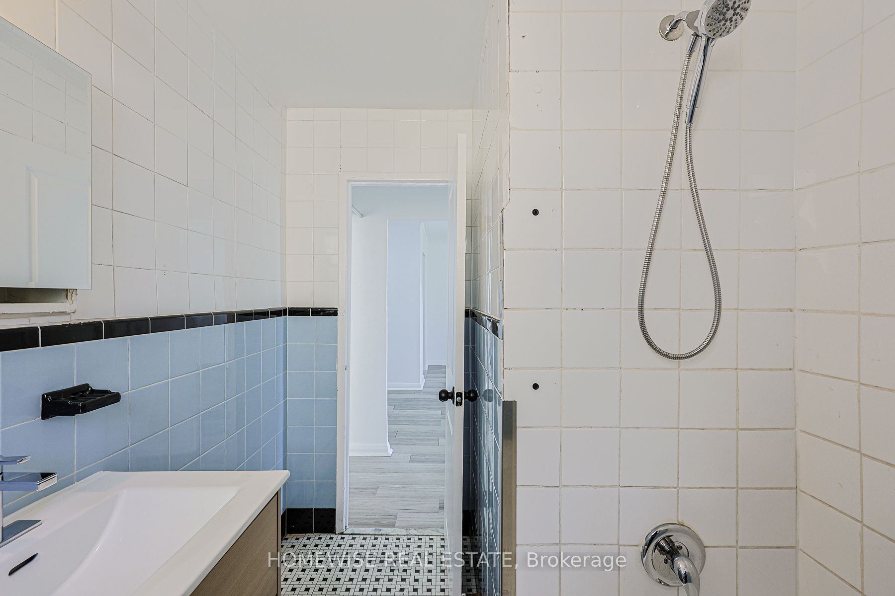 2204 Dufferin Street 202 Property Photo 14