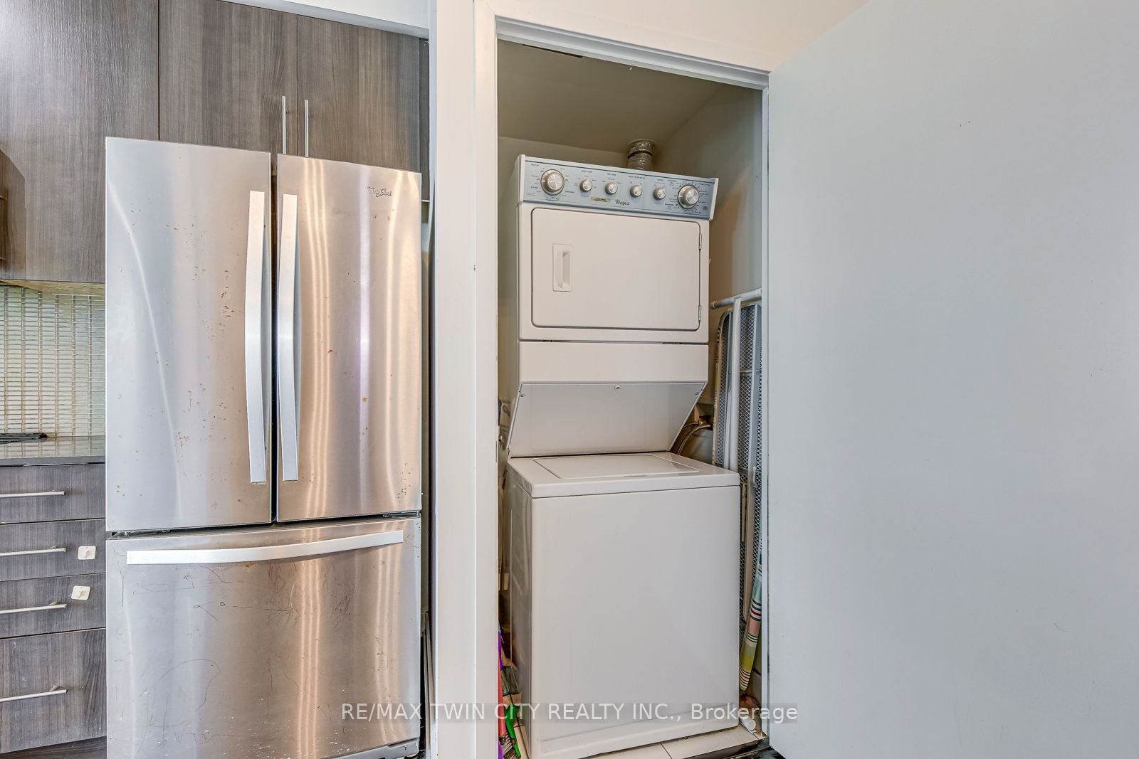 510 Curran Place 511 Property Photo 29